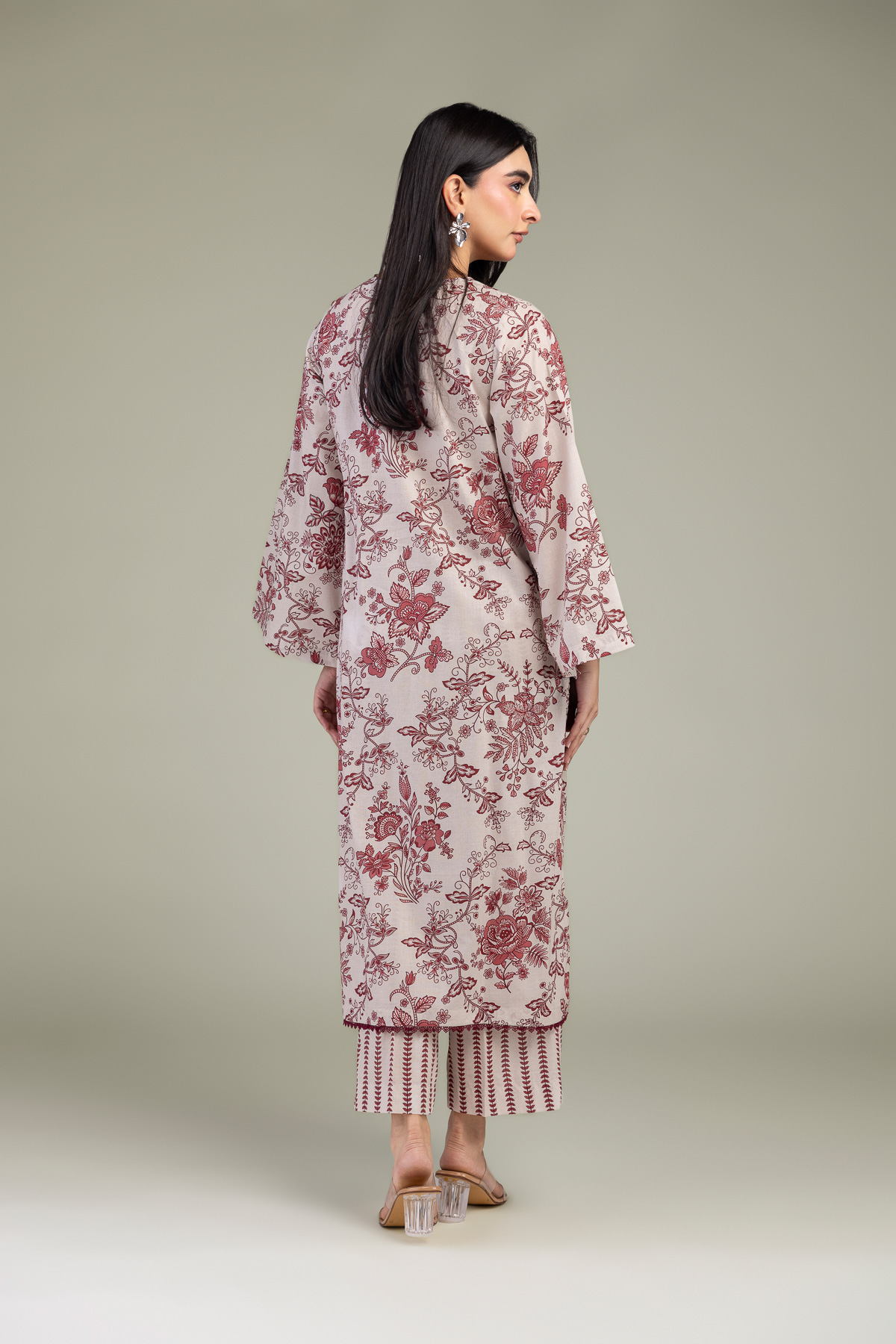 Embroidered Cambric Pink Floral Kurta - 8-26-303-A-C1-VG