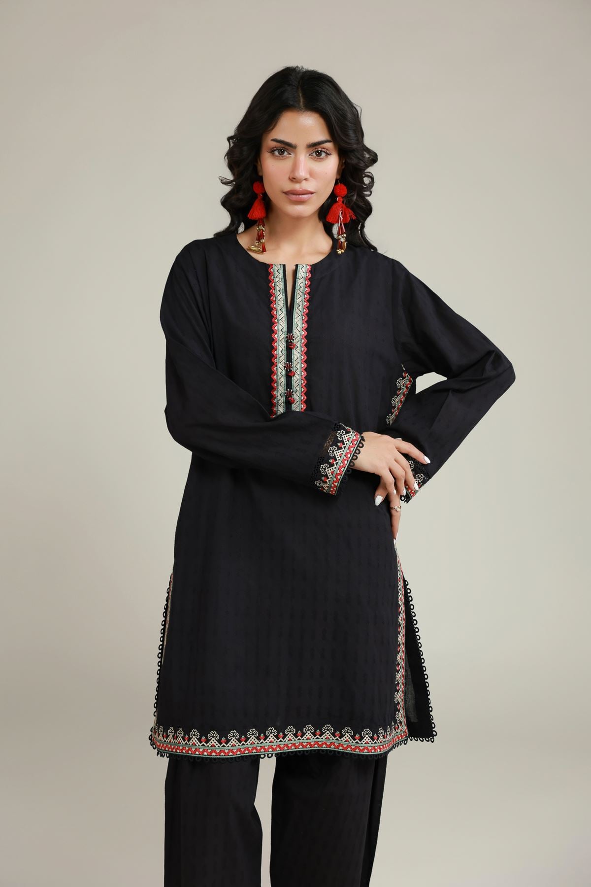 Embroidered Dobby Black Tailored Set - 1-26-204-A-H1-VG