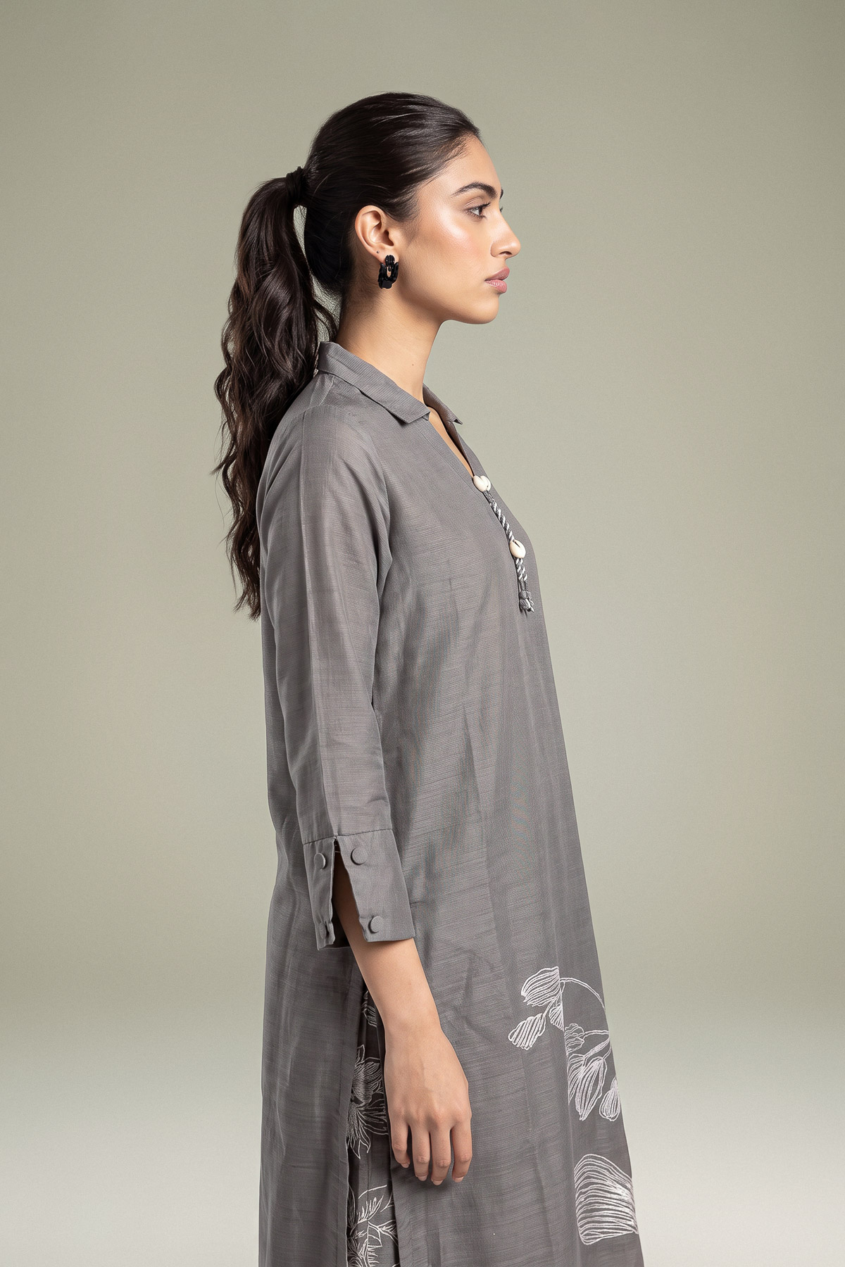 Embroidered Light Khaddar Kurta - 1-26-436-A-K1-VG