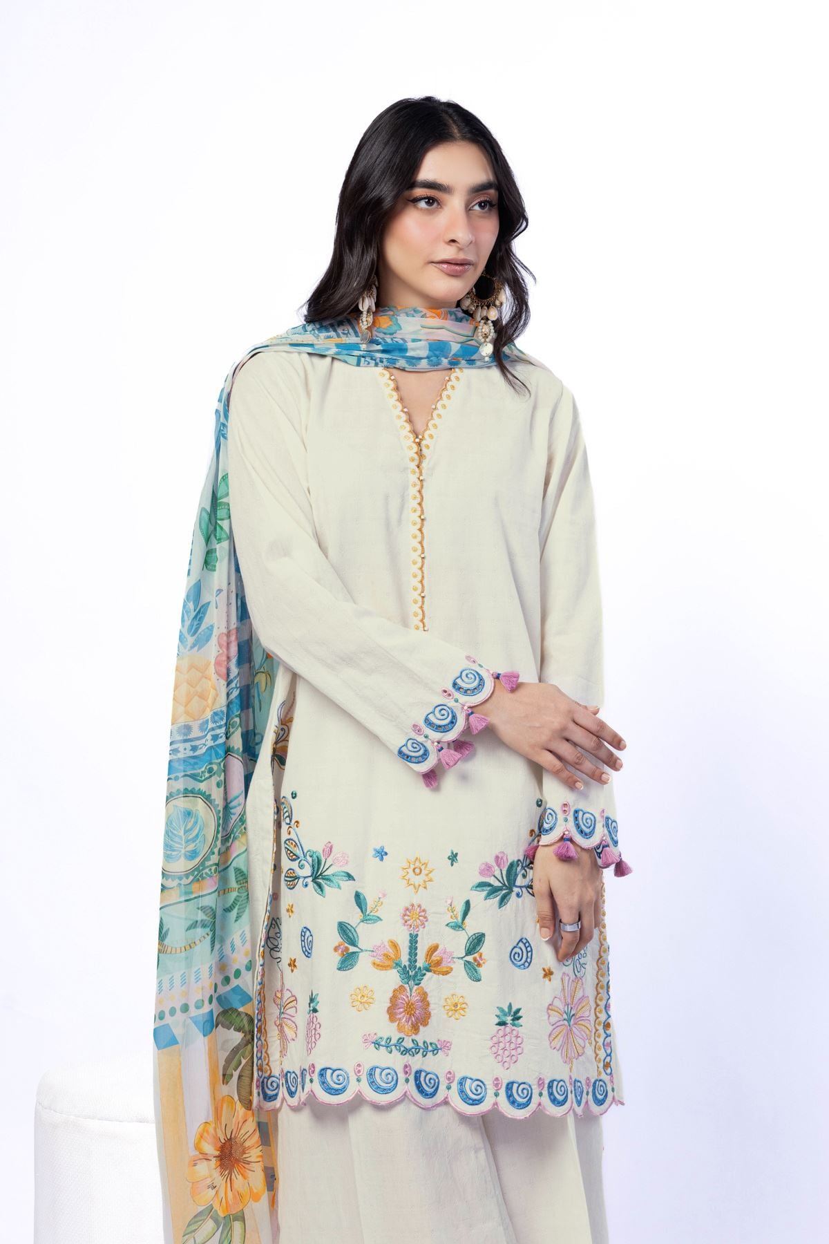 Embroidered Cotton Dobby Tailored 3 Piece - T-A22-26-107FA-VG