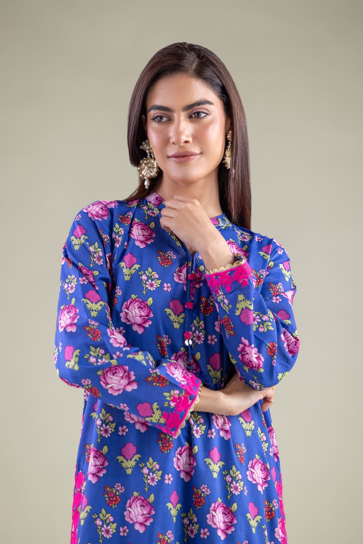 Embroidered Cambric Kurta - 1-26-120-A-D-VG