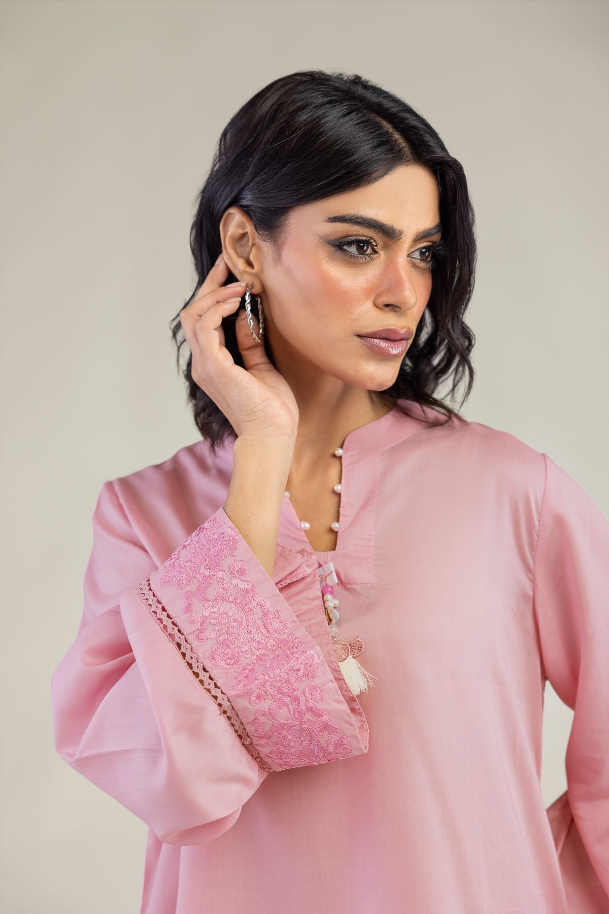 Embroidered Lyocell Short V-Neck Kurta - 1-26-240-A-I1-VG