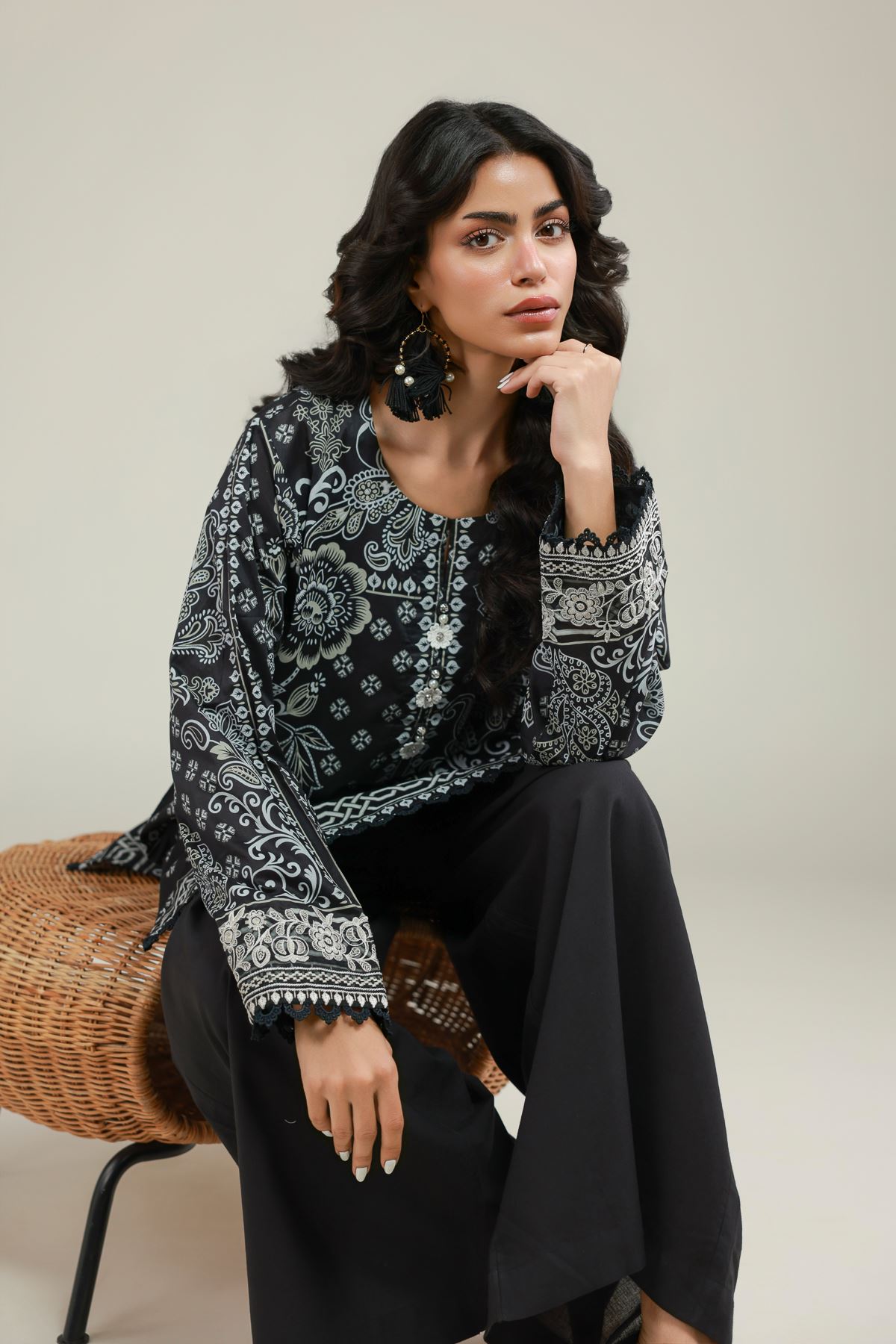 Embroidered Lawn Lawn Tailored Set - 12-26-115-F-E-VG
