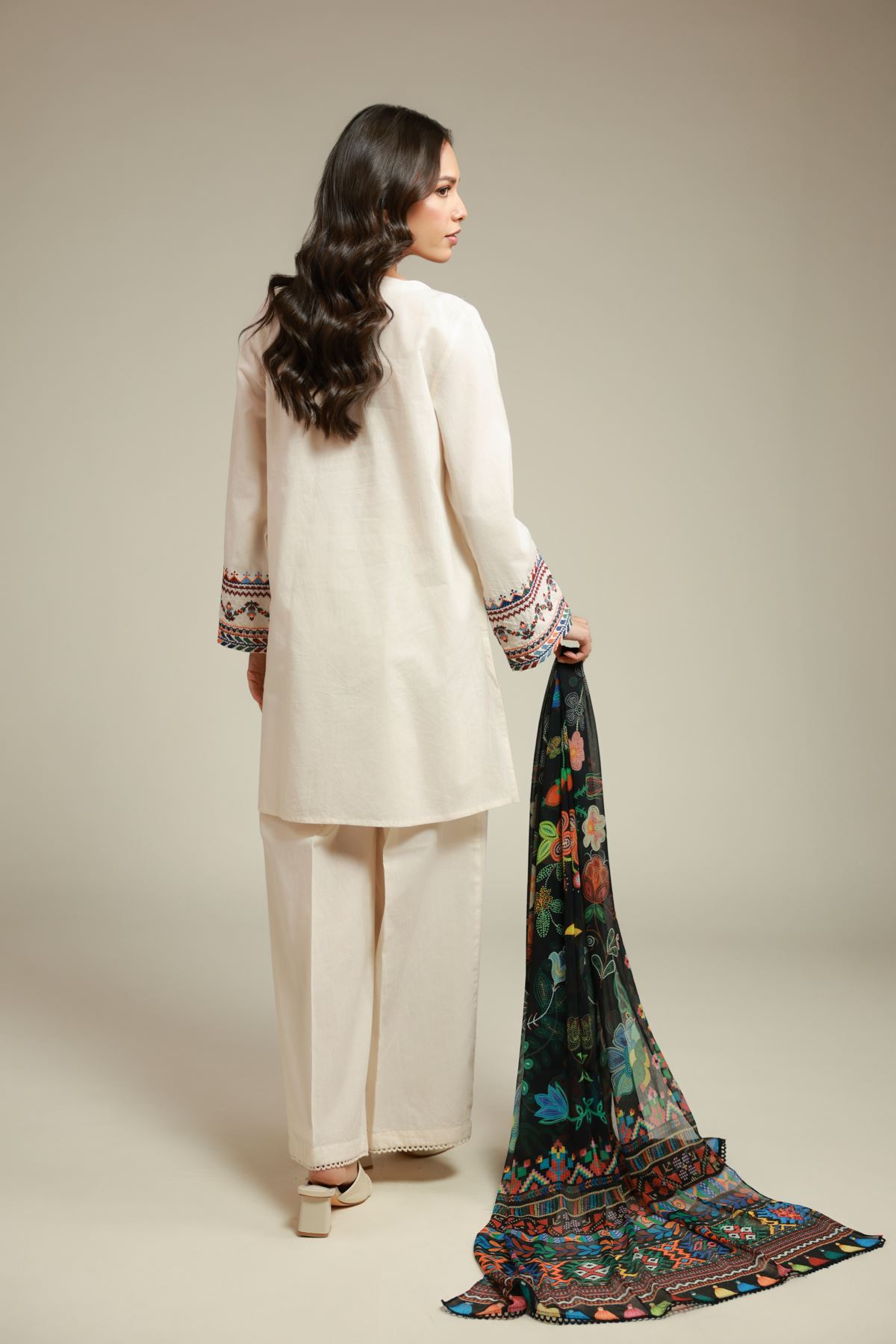 Embroidered Cambric 3-Piece Tailored Set - 2-26-107-A-F-VG