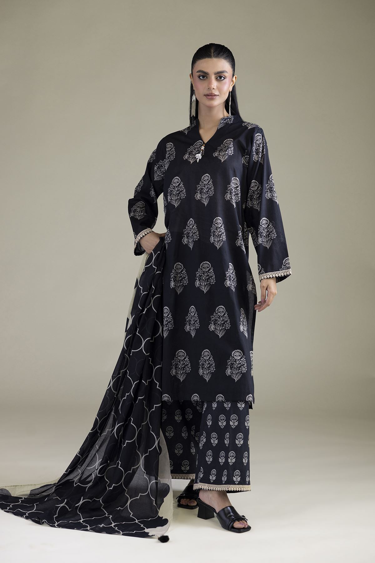 Embroidered Cambric Cambric 3-Piece Tailored - T-A22-26-224FD1-VG