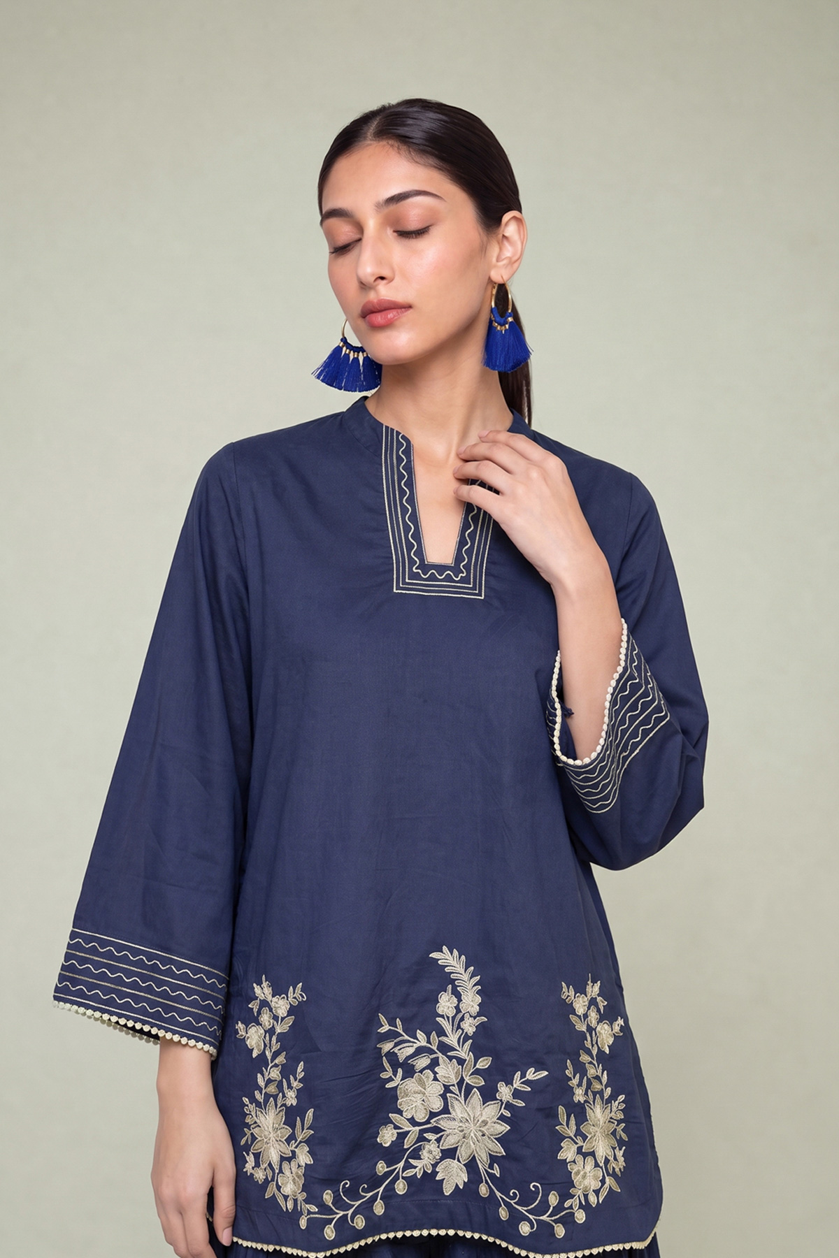 Embroidered Cambric Floral Navy Kurta - 12-26-301-A-E1-VG