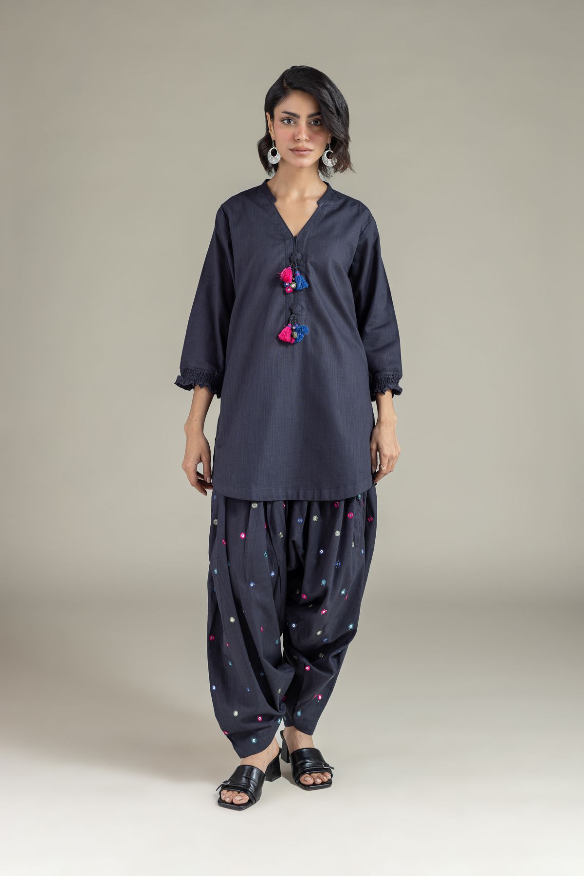 Dyed Heavy Textured Cotton Kurta - 25-04E48-07TA-VG