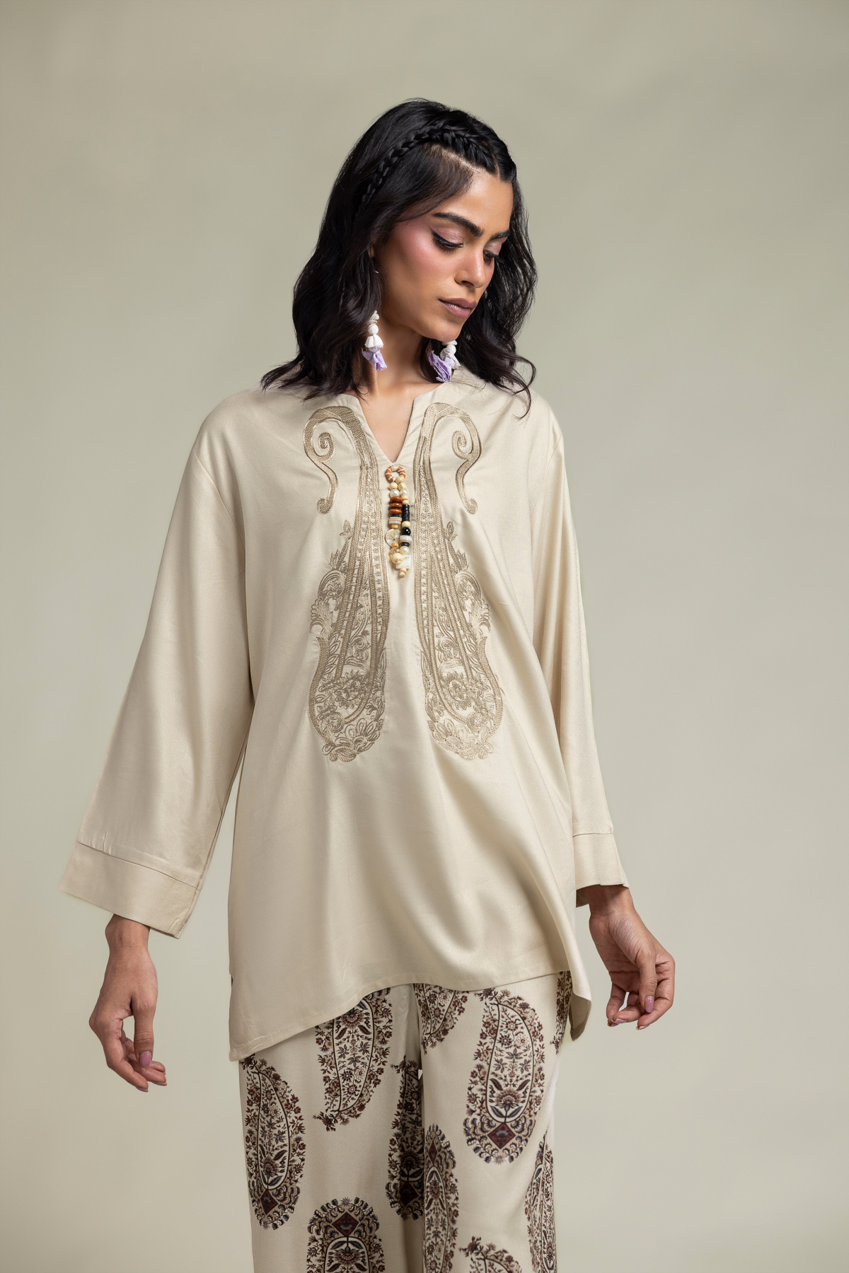 Embroidered Viscose Crepe Short V-Neck Tunic - 1-26-250-B-H1-VG