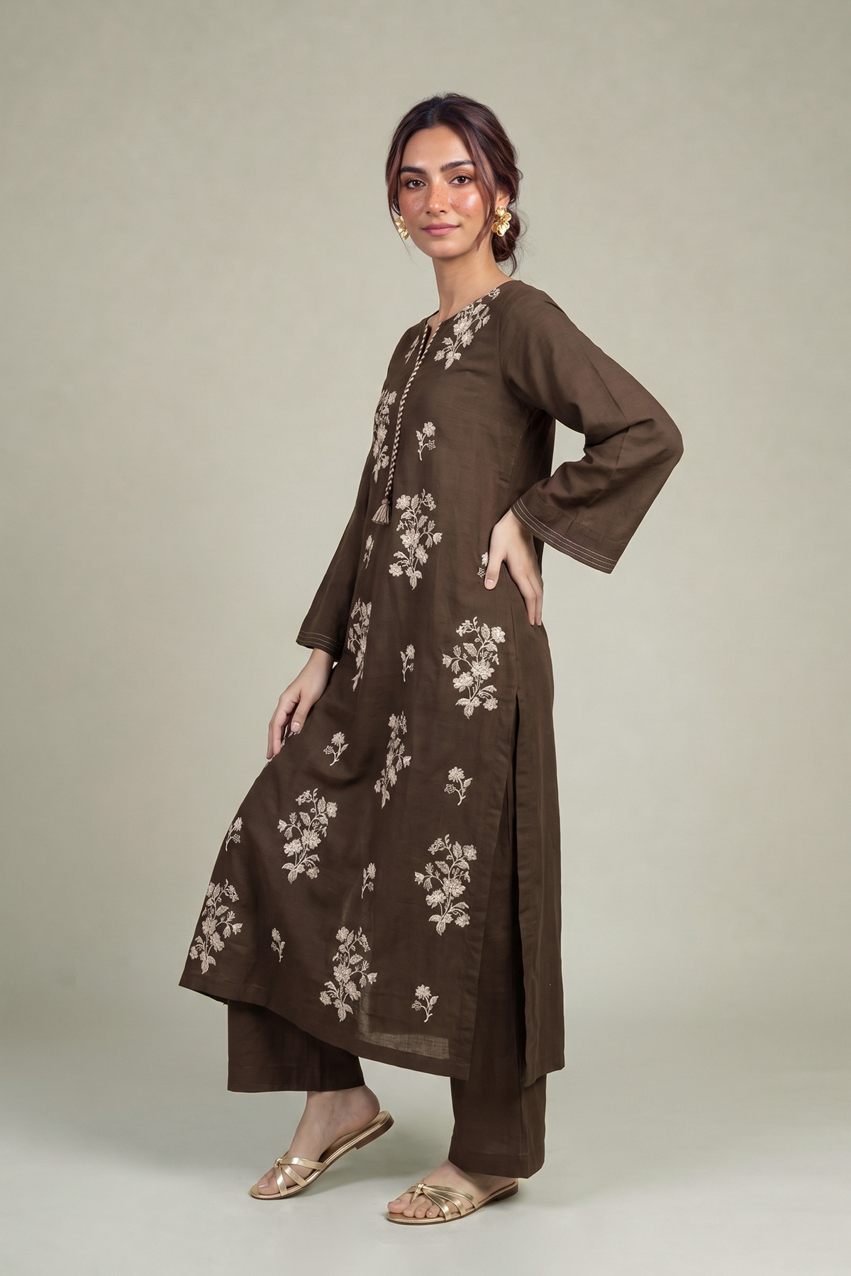Embroidered Light Khaddar Fabrics 2 Piece | Top and Bottom - 1-26-457-A-C2-VG