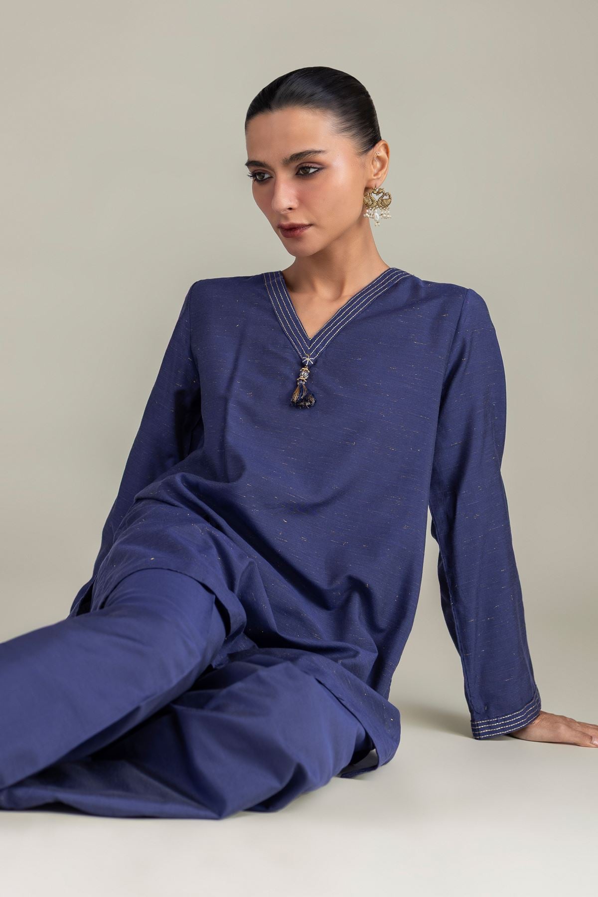 Dyed Mesuri Silk Solid V-Neck Kurta - 8-26-303-A-B1-VG