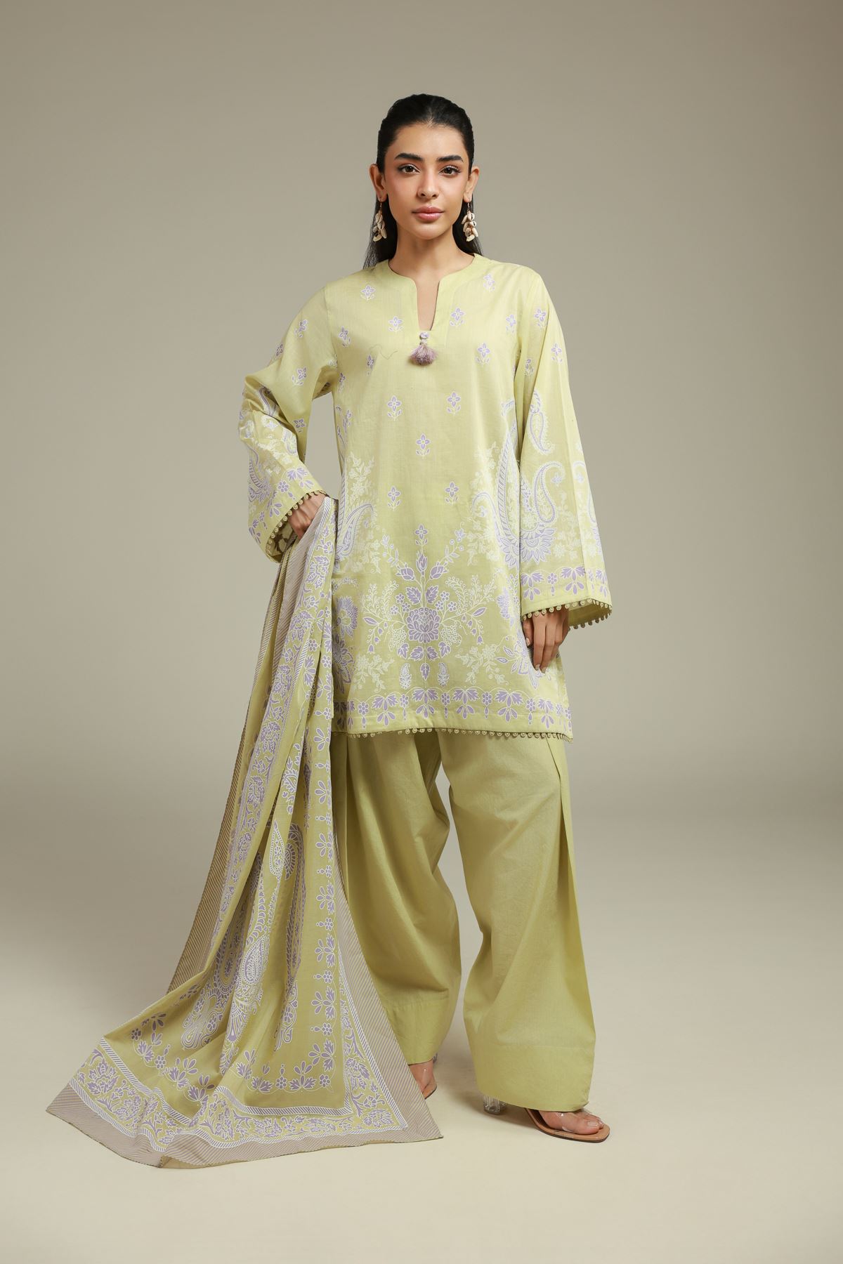 Printed Cambric Tailored 3-piece Set - T-A33-26-103FJ2-VG