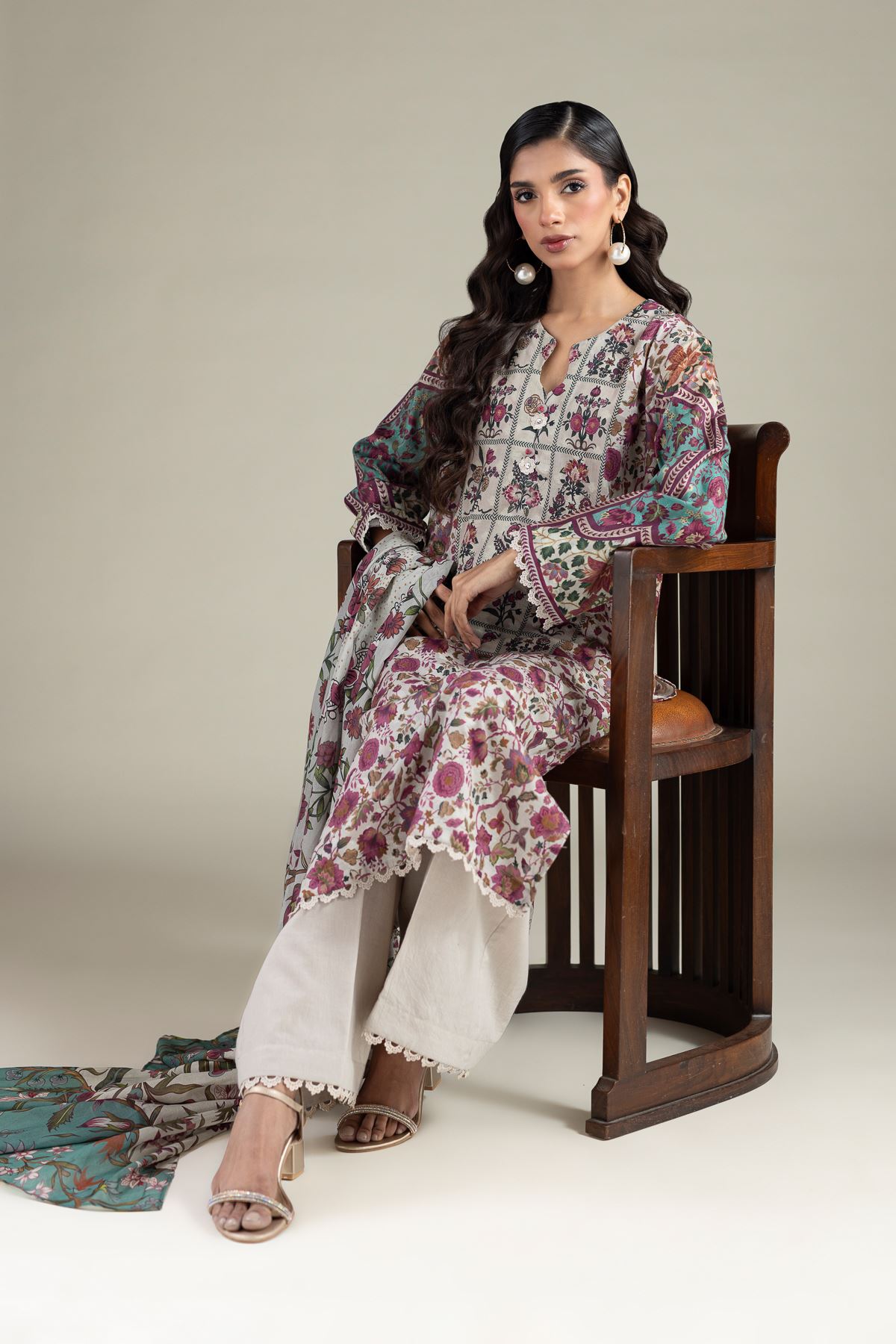 Printed Broshia Tailored 3 Piece - T-A22-26-101FF-VG