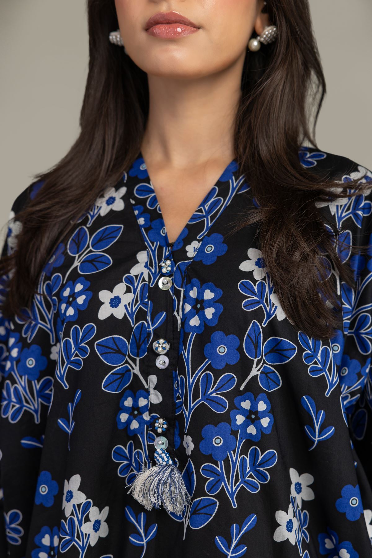 Printed Cambric Floral V-Neck Kurta - 2-26-210-A-C1-VG
