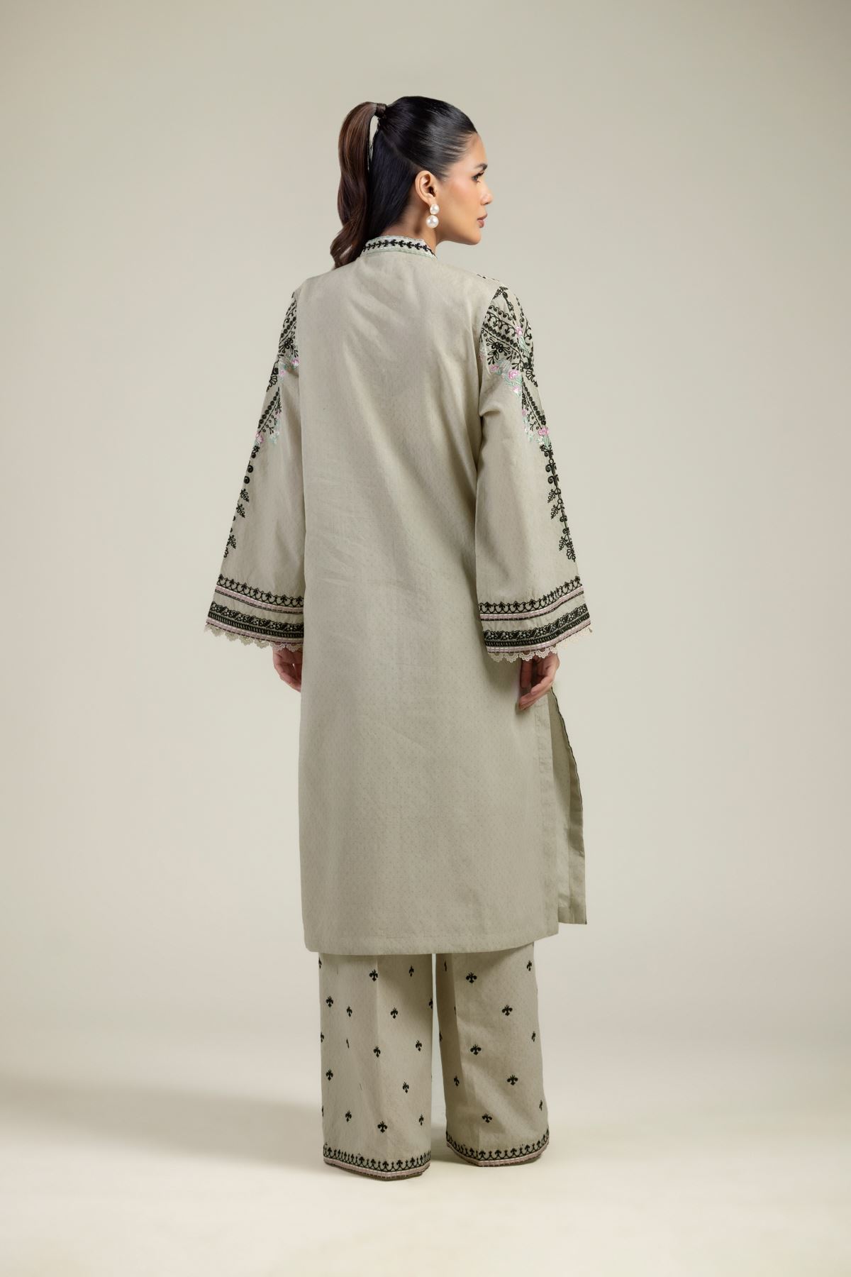 Embroidered Cotton Dobby 2-Piece Tailored Set - 1-26-252-B-A2-VG