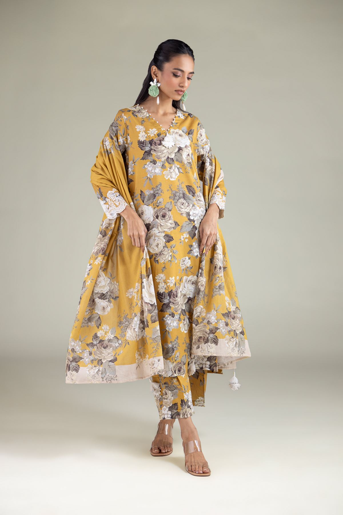Embroidered Cambric Floral Pearl Kurta - 25-10-12E11-07TA-VG