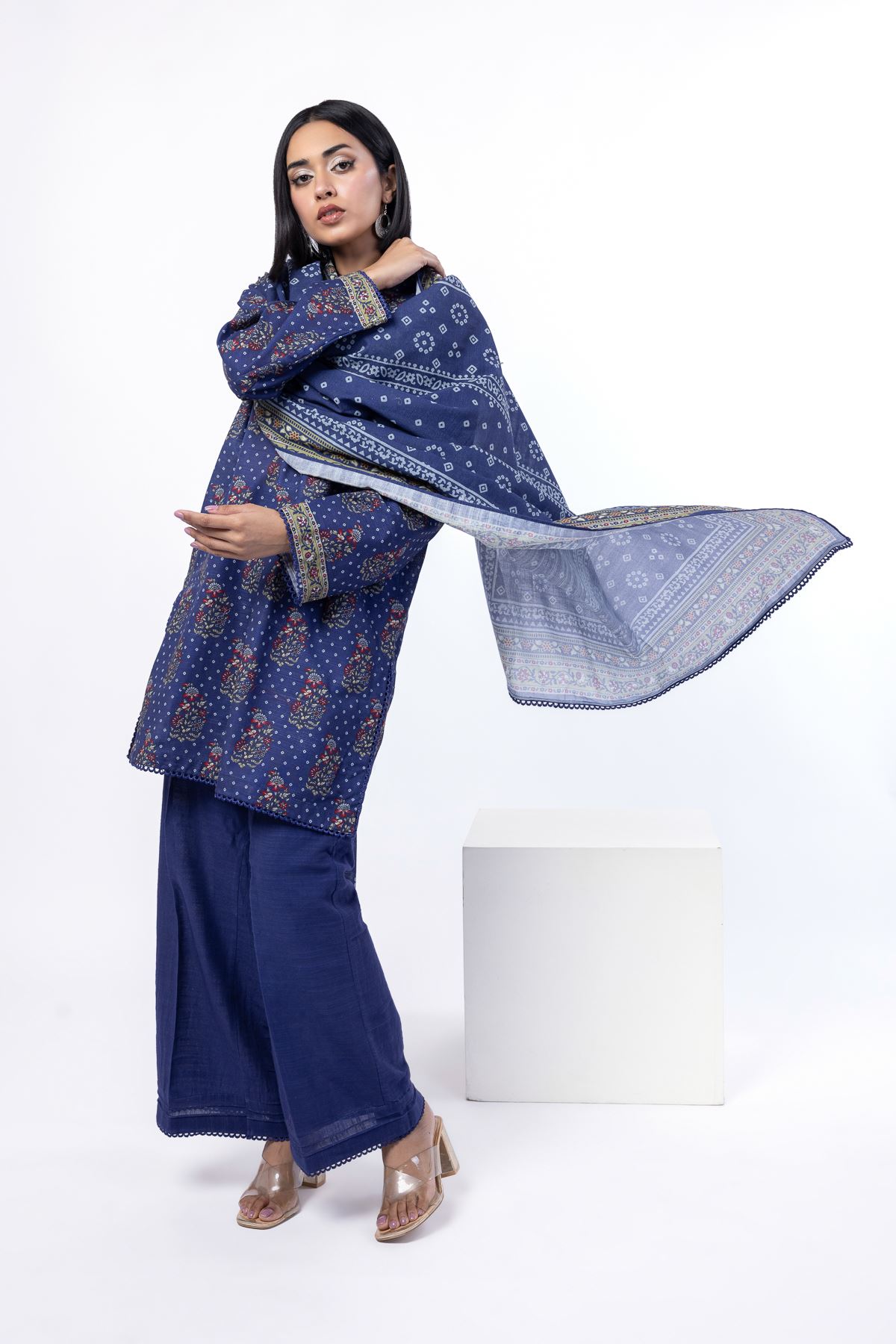 Printed Light Khaddar Fabrics 3 Piece - KRN02A-VG