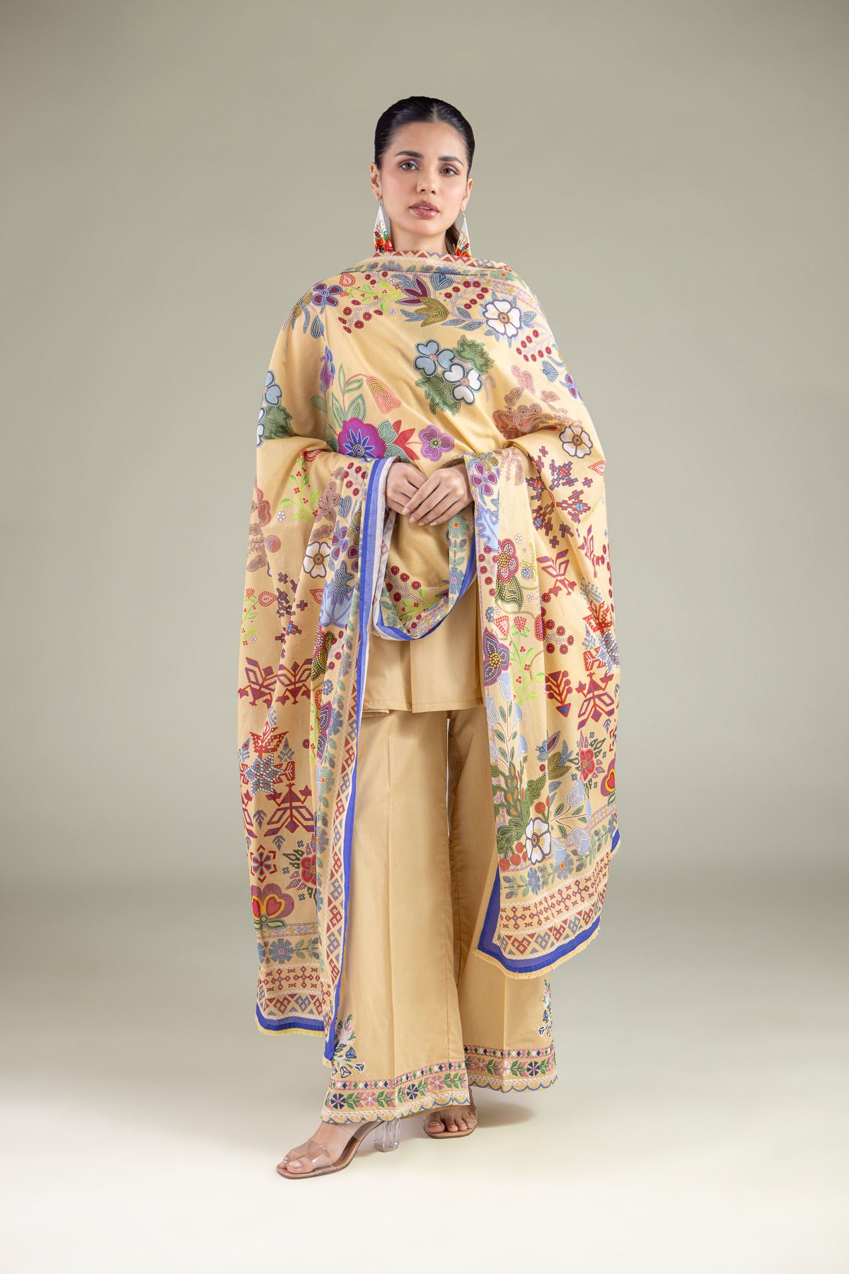 Embroidered Lawn Geometric Threadwork Dupatta - 1-26-115-C-E-VG