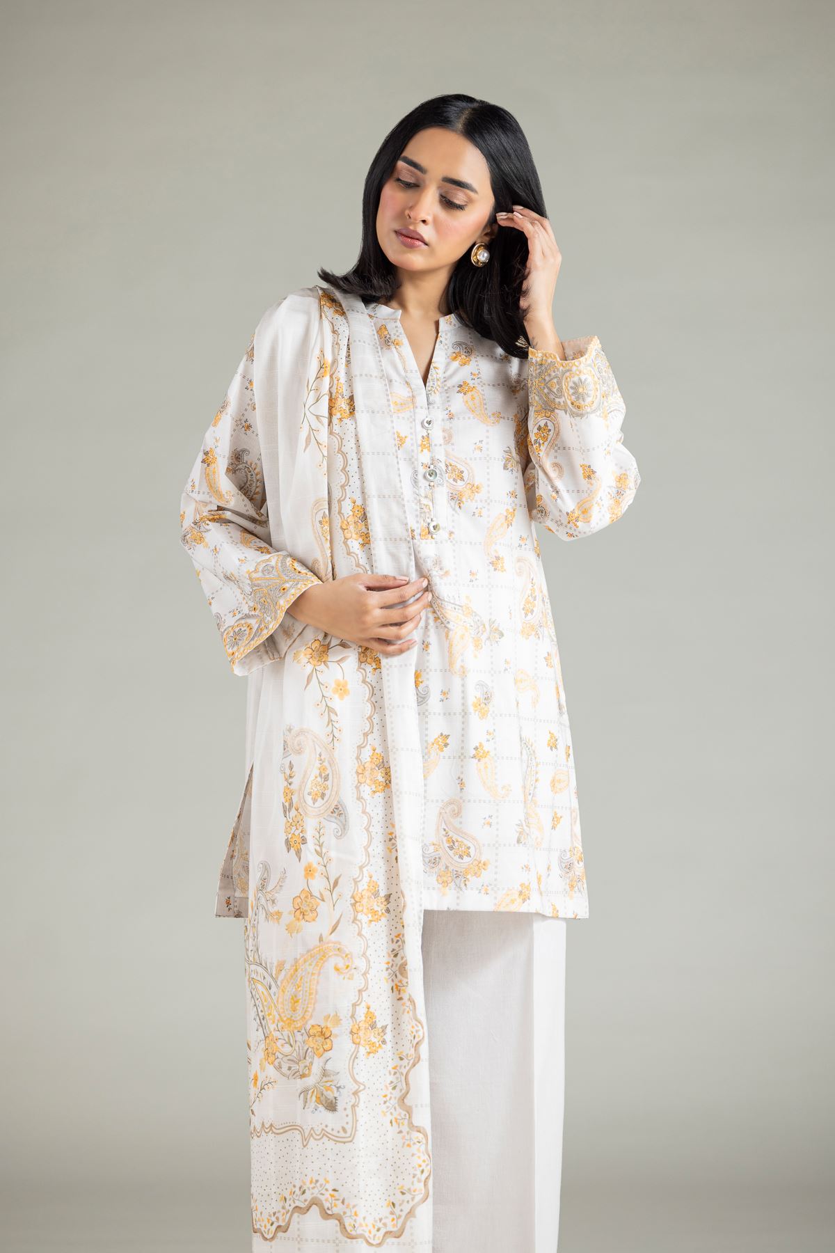 Embroidered Textured Lawn 3-Piece Tailored Lawn - 1-26-142-A-H-VG