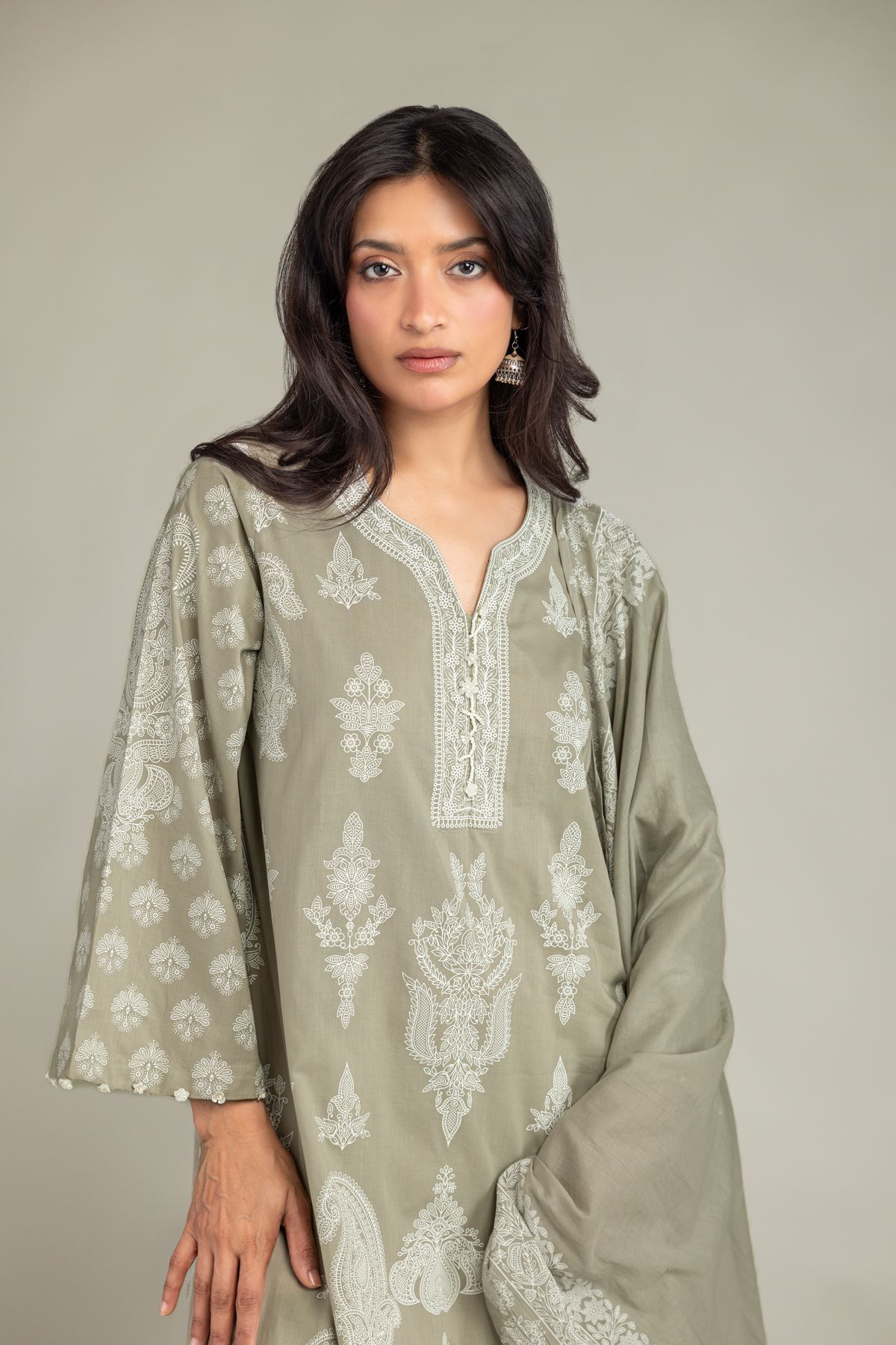 Printed Lawn Olive Lawn Dupatta - 1-26-102-A-F-VG
