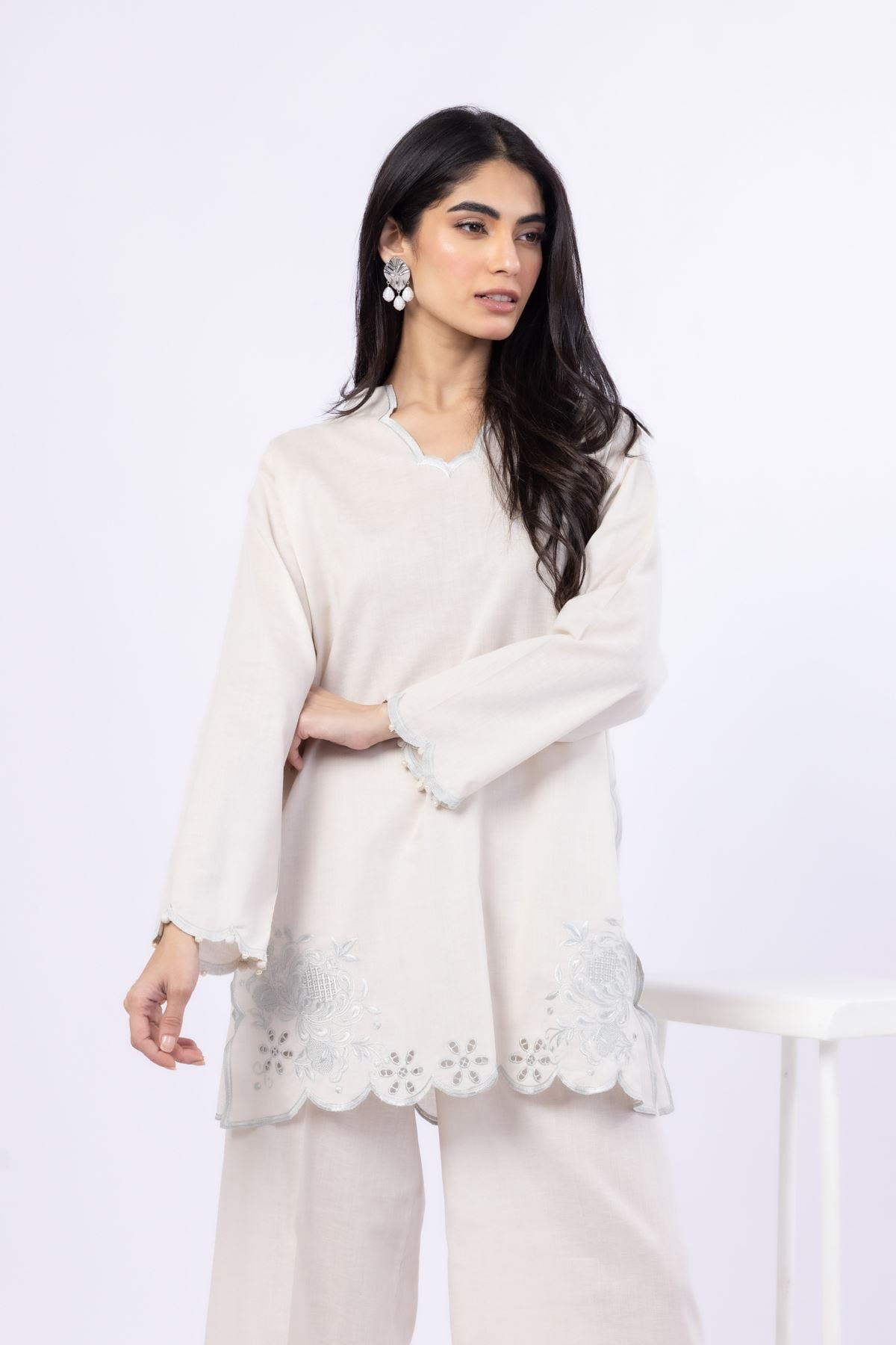 Embroidered Linen Cotton Kurta - 25-09-11E14-08TA-VG