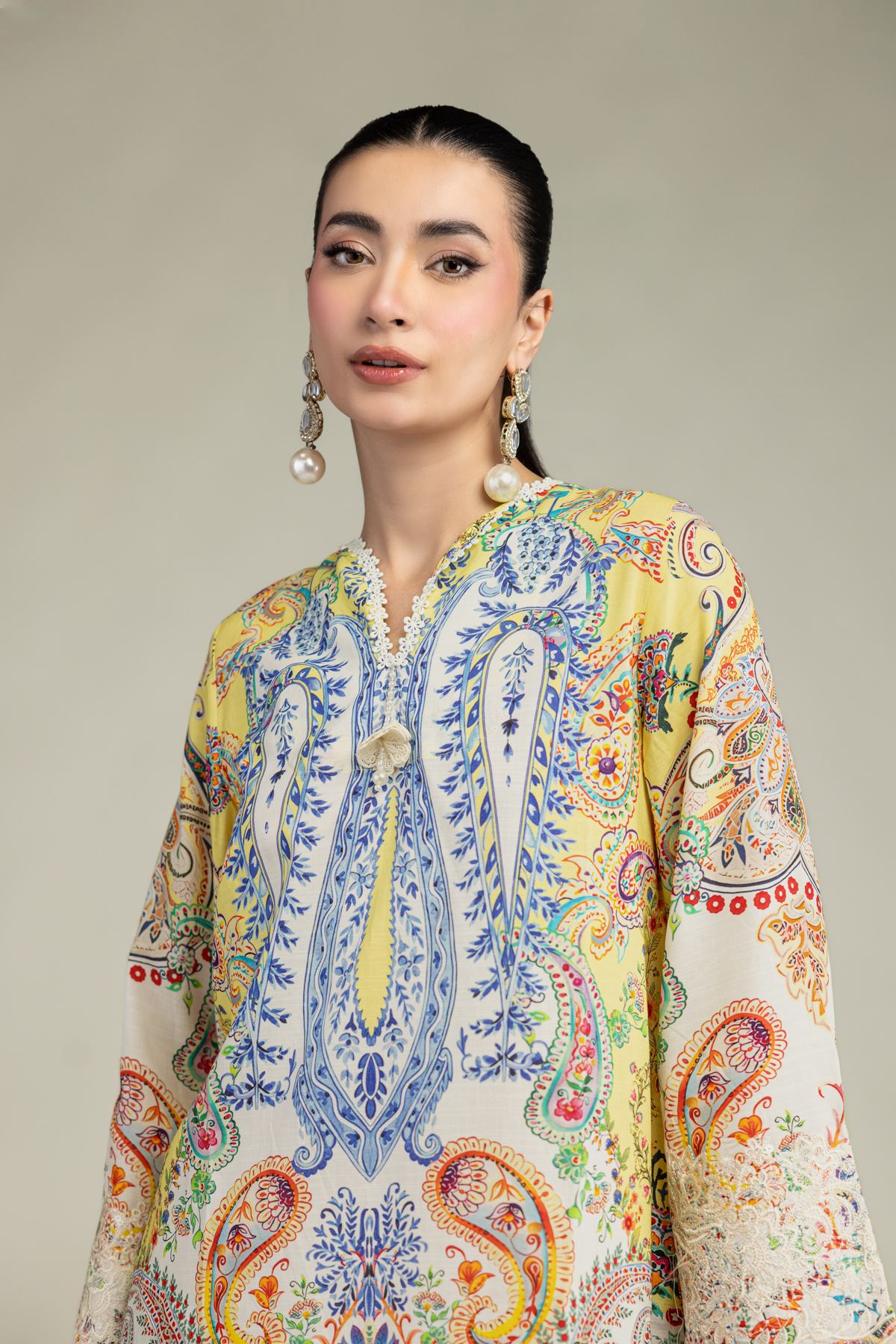 Embroidered Raw Silk Short Silk Kurta - 25-09-11E14-03TA-VG