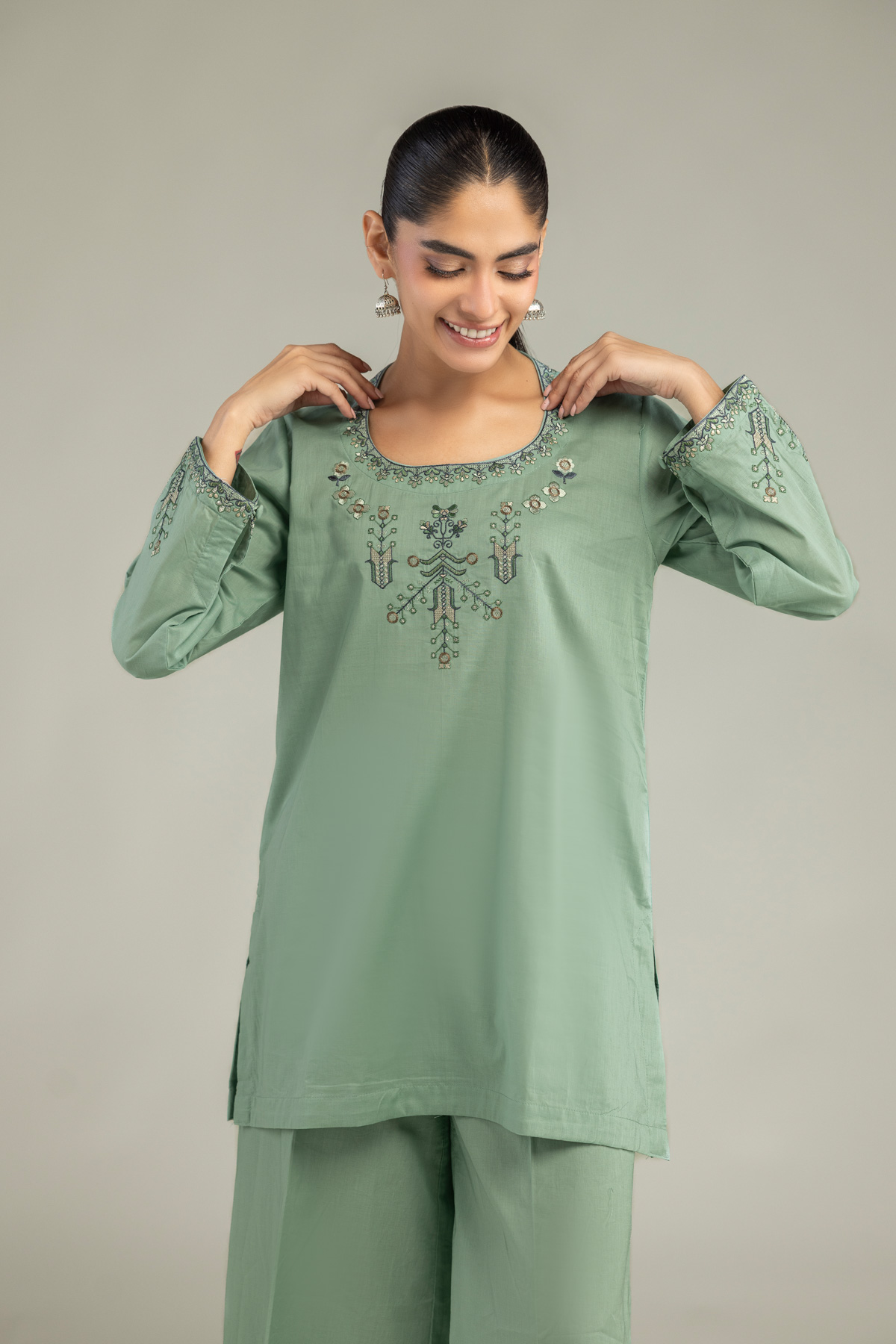 Embroidered Cambric Green Cambric Kurta - 1-26-102-A-F-VG