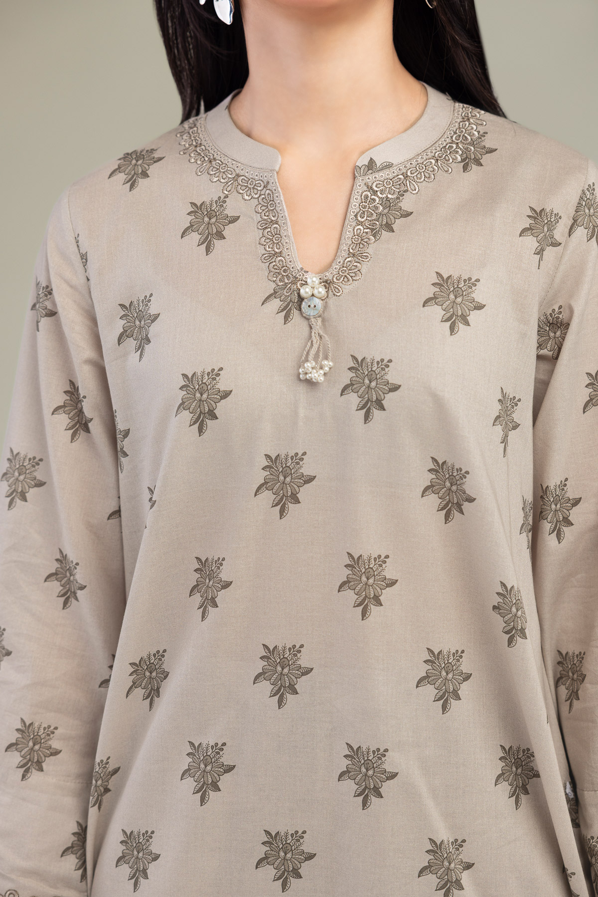 Embroidered Cambric Floral Cambric Kurta - 1-26-102-A-F-VG