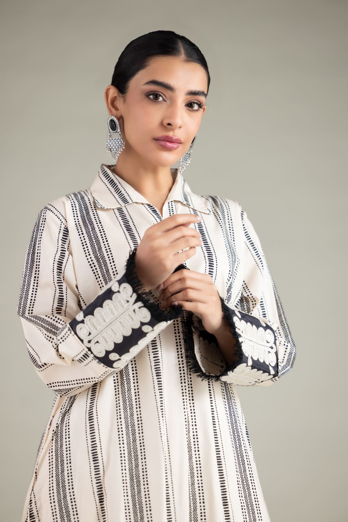 Embroidered Cotton Viscose Kurta - 1-26-125-A-D-VG