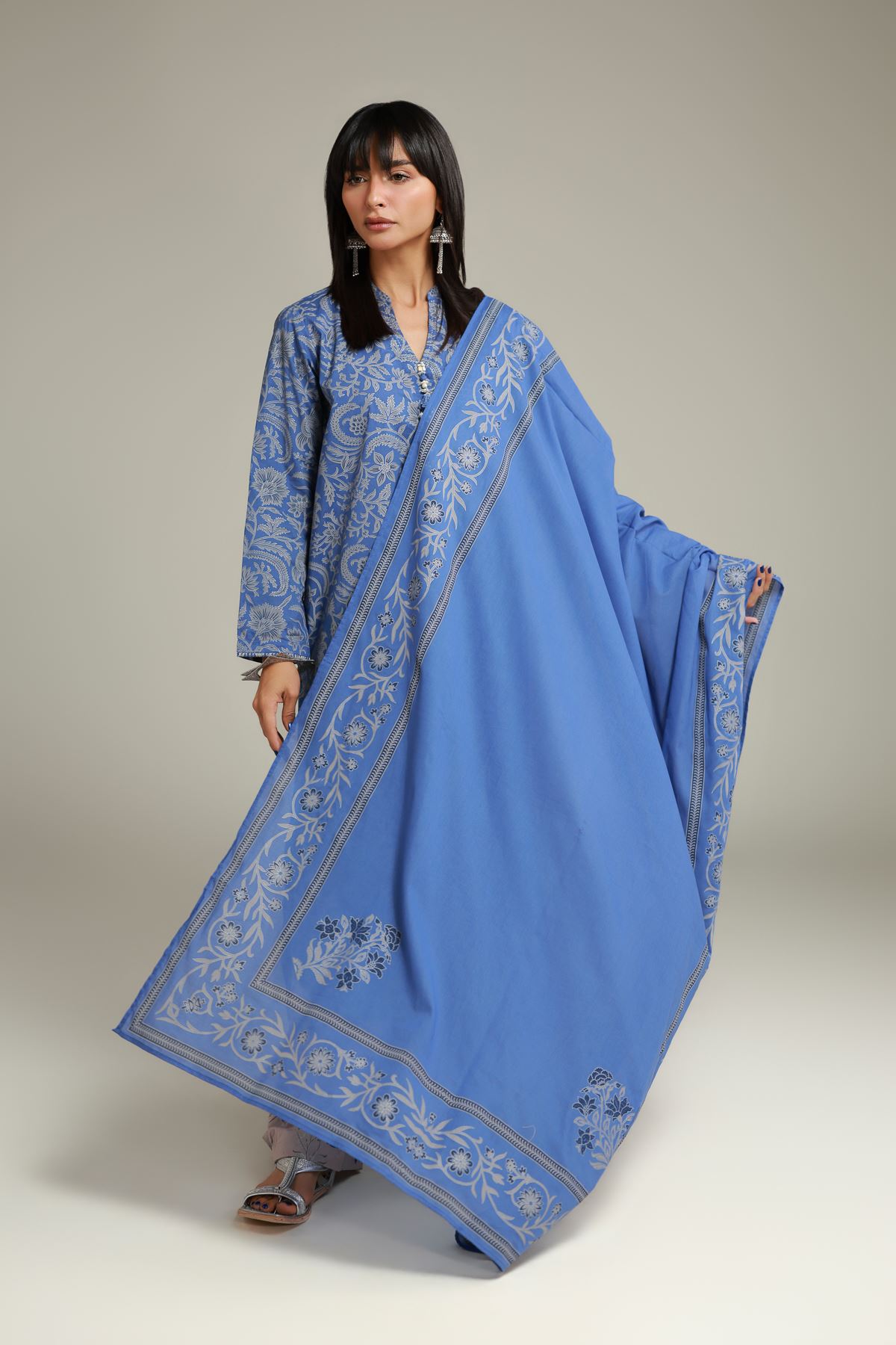 Printed Lawn Floral Blue Dupatta - 26-02-1E13-03TA-VG