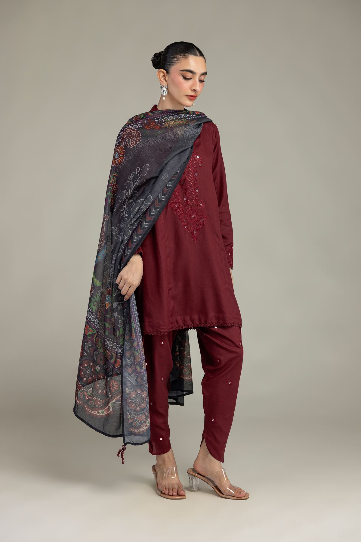 Embroidered Mesuri Floral Mesuri Dupatta - 2-26-210-A-A1-VG