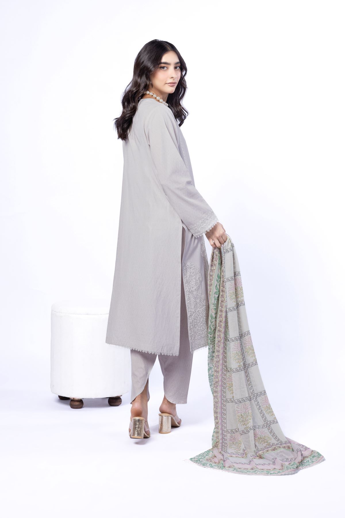 Embroidered Cotton Dobby Tailored 3 Piece - T-A22-26-117FH2-VG