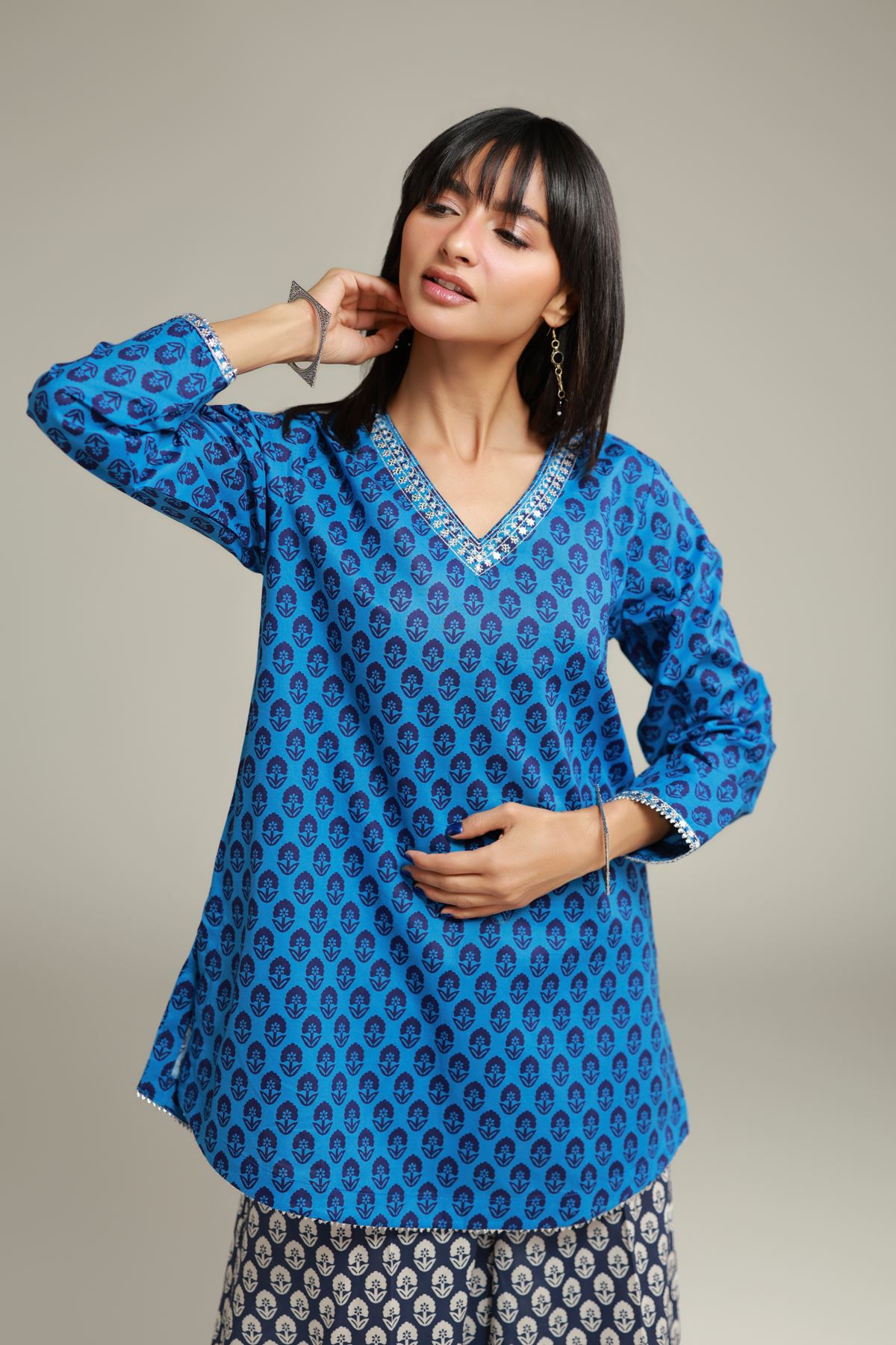 Embroidered Cambric Short Blue Kurta - T-A22-26-114FB2-VG