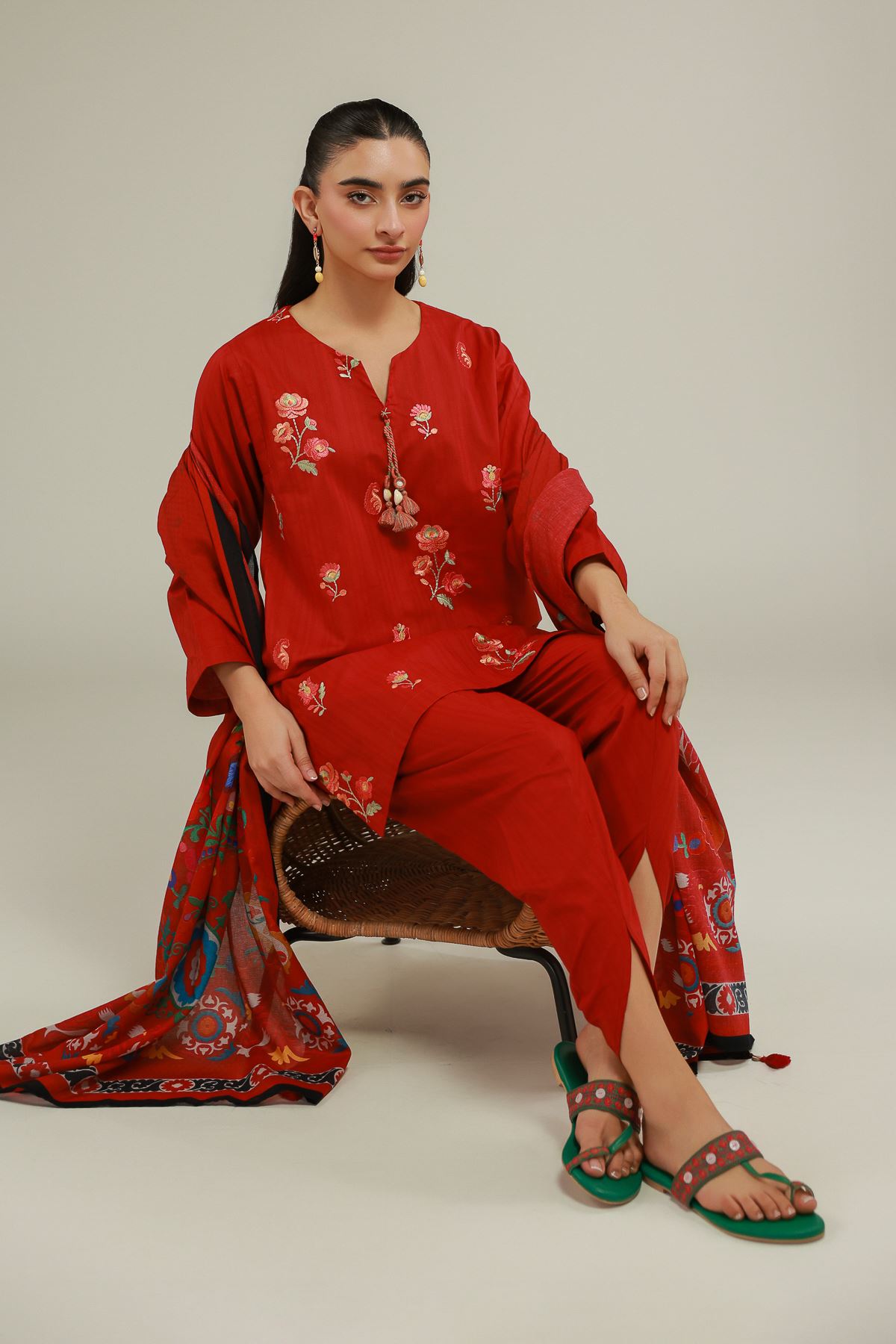 Embroidered Cotton Dobby Red Floral Kurta - T-A22-26-103FA1-VG