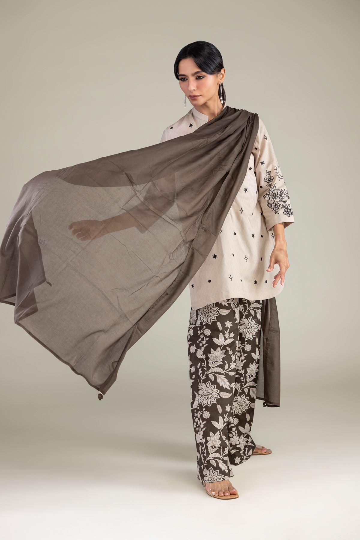 Embroidered Lawn Lawn Solid Dupatta - 1-26-305-C-H2-VG