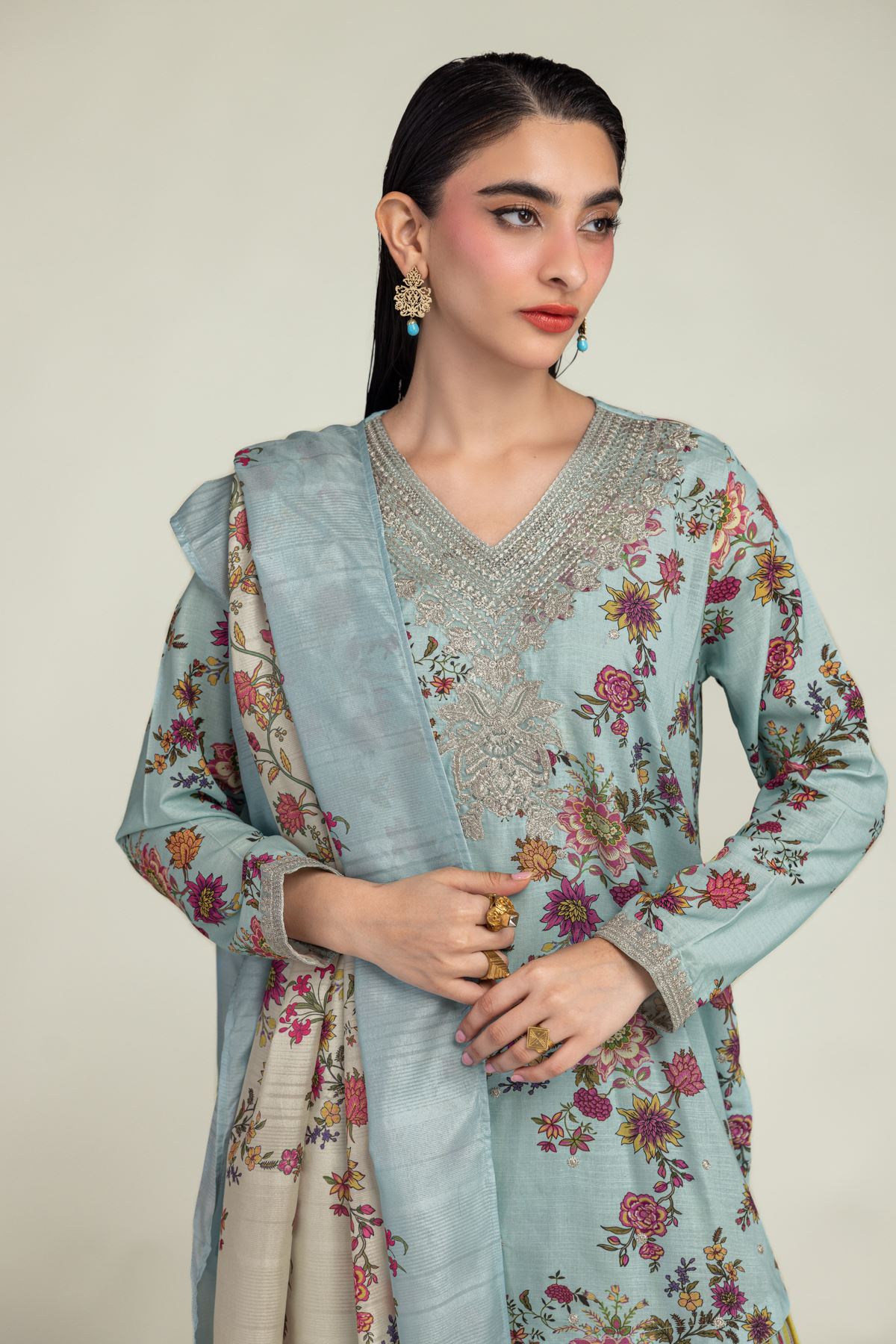 Embroidered Mesuri Floral Mesuri Dupatta - 2-26-201-A-C-VG