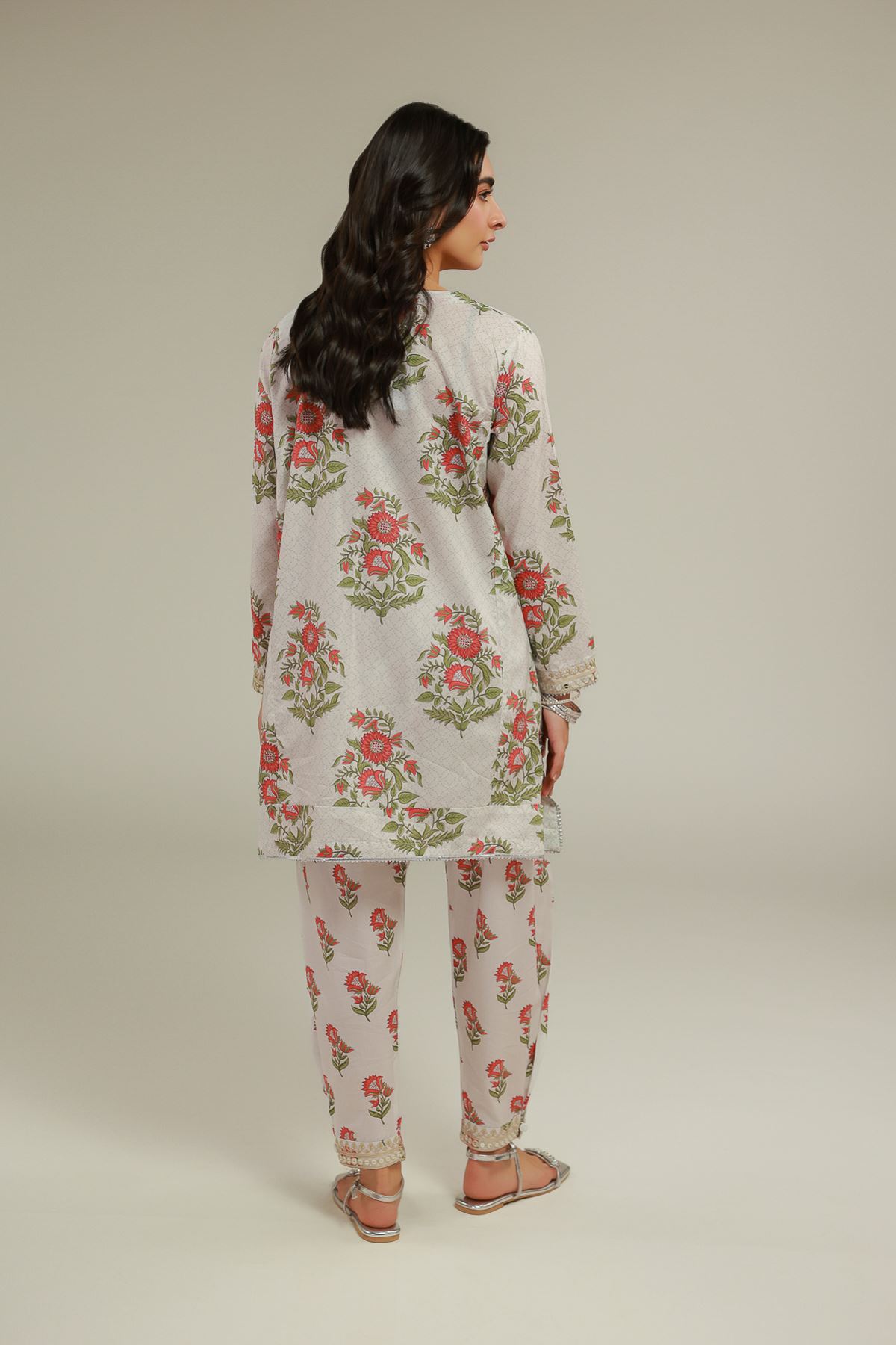 Embroidered Cotton Viscose Floral Mirror Kurta - 25-00-X2-08TB-VG