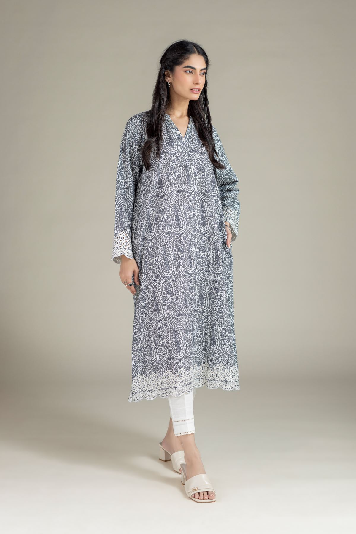 Printed Khaddar Pants - EET24506B-VG