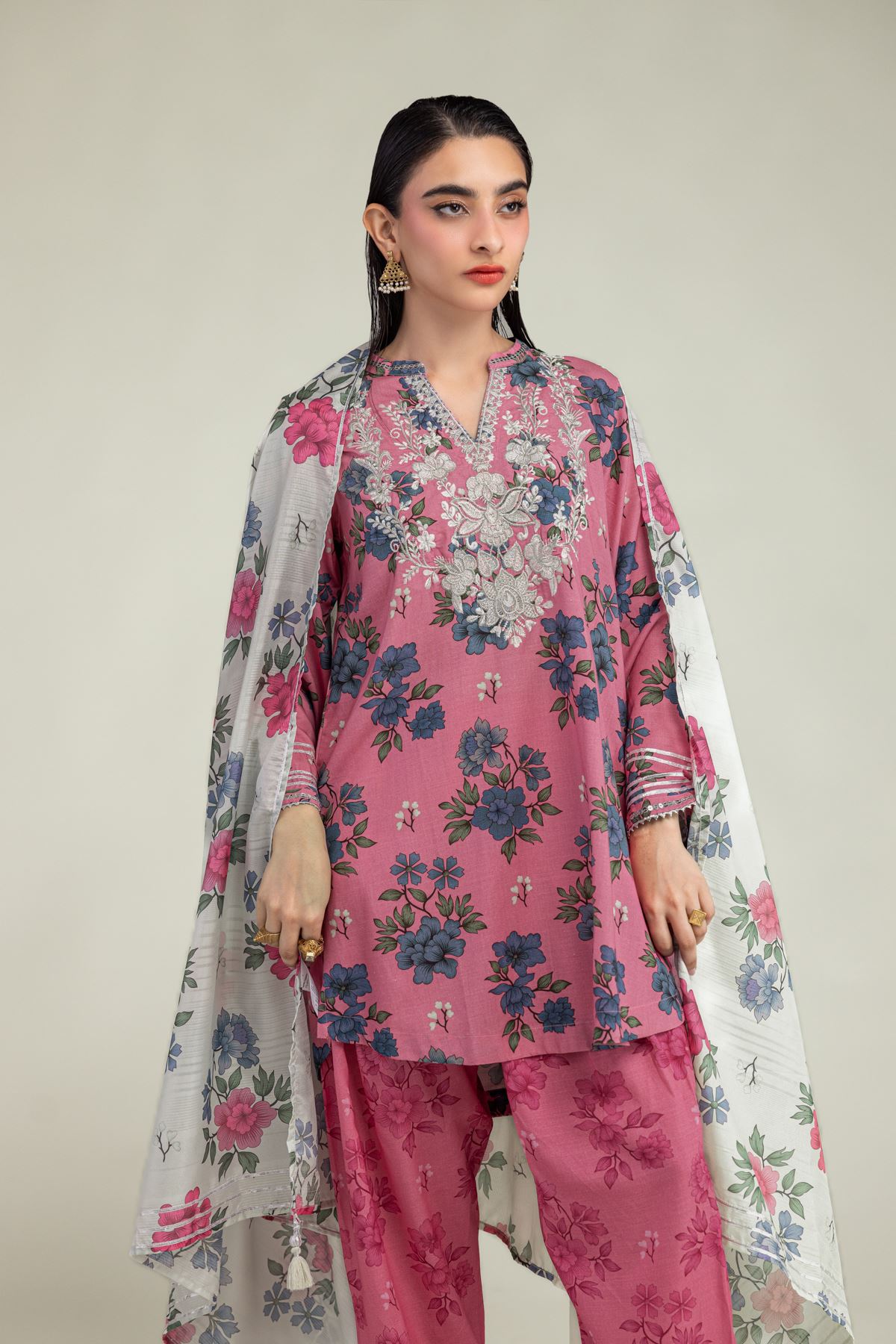Embroidered Raw Silk Floral V-Neck Kurta - T-A11-26-104FA1-VG