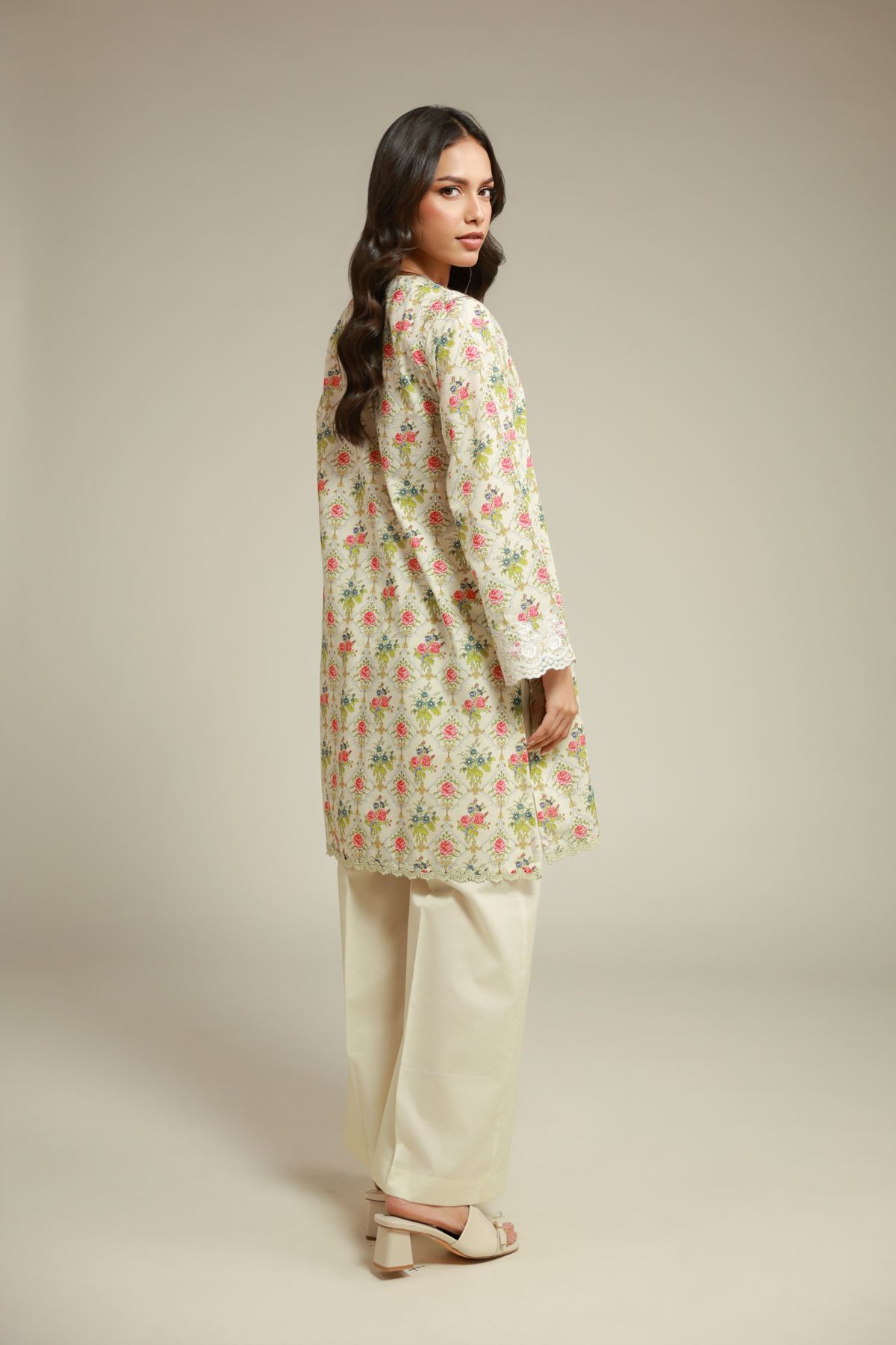 Embroidered Cambric 2 Piece Outfit - T-A113-26-111EH1-VG