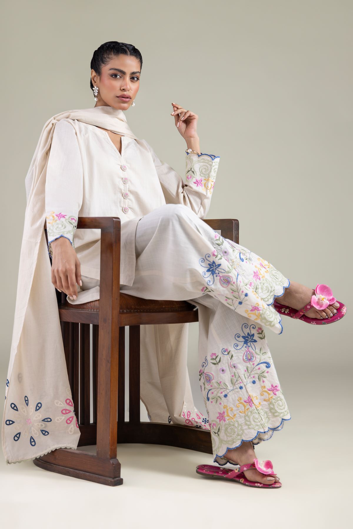 Embroidered Textured Cotton Geometric Threadwork Dupatta - 1-26-108-A-E-VG