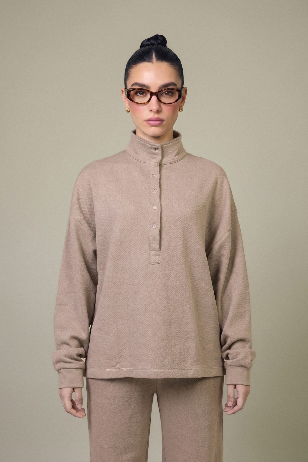 Dyed Textured Cotton Solid Cotton Sweatshirt - 2-26-308-A-G1-VG