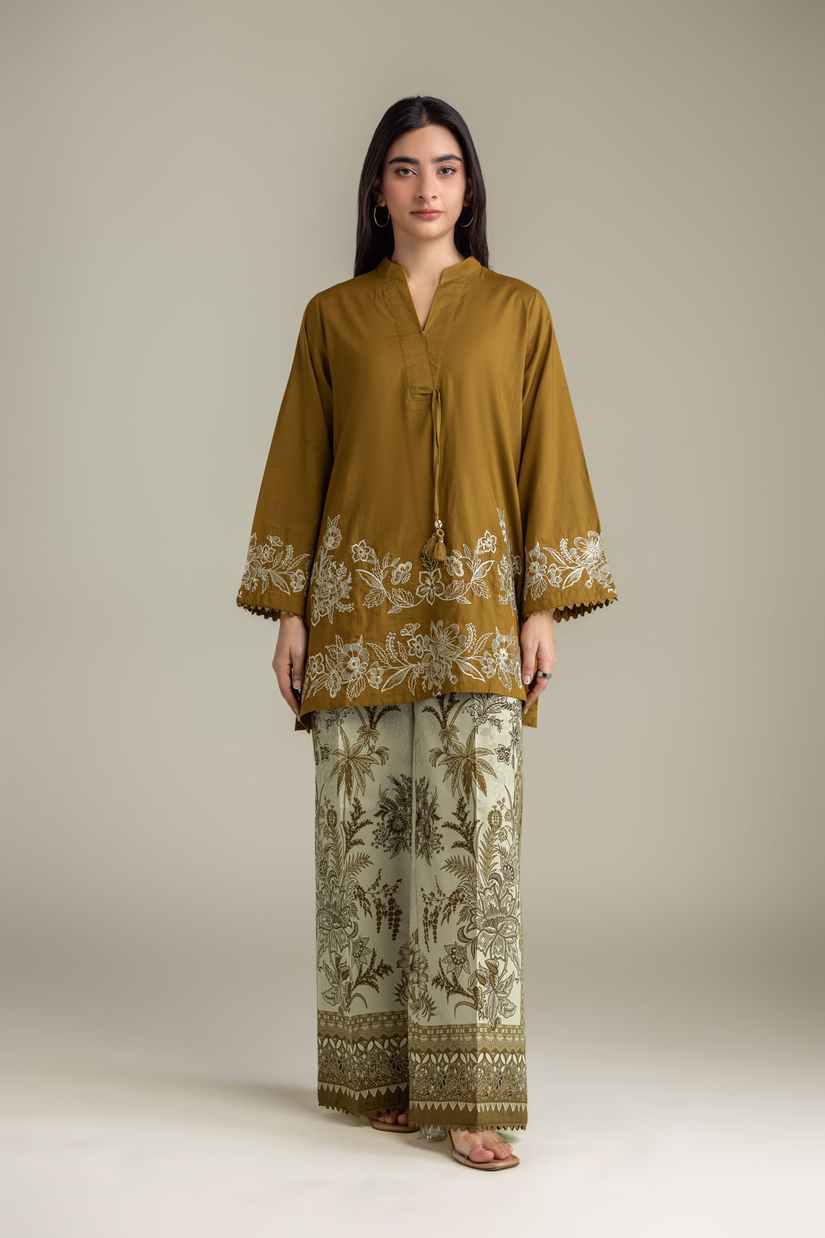 Embroidered Cambric Cambric Floral Pants - 2-26-202-A-D-VG