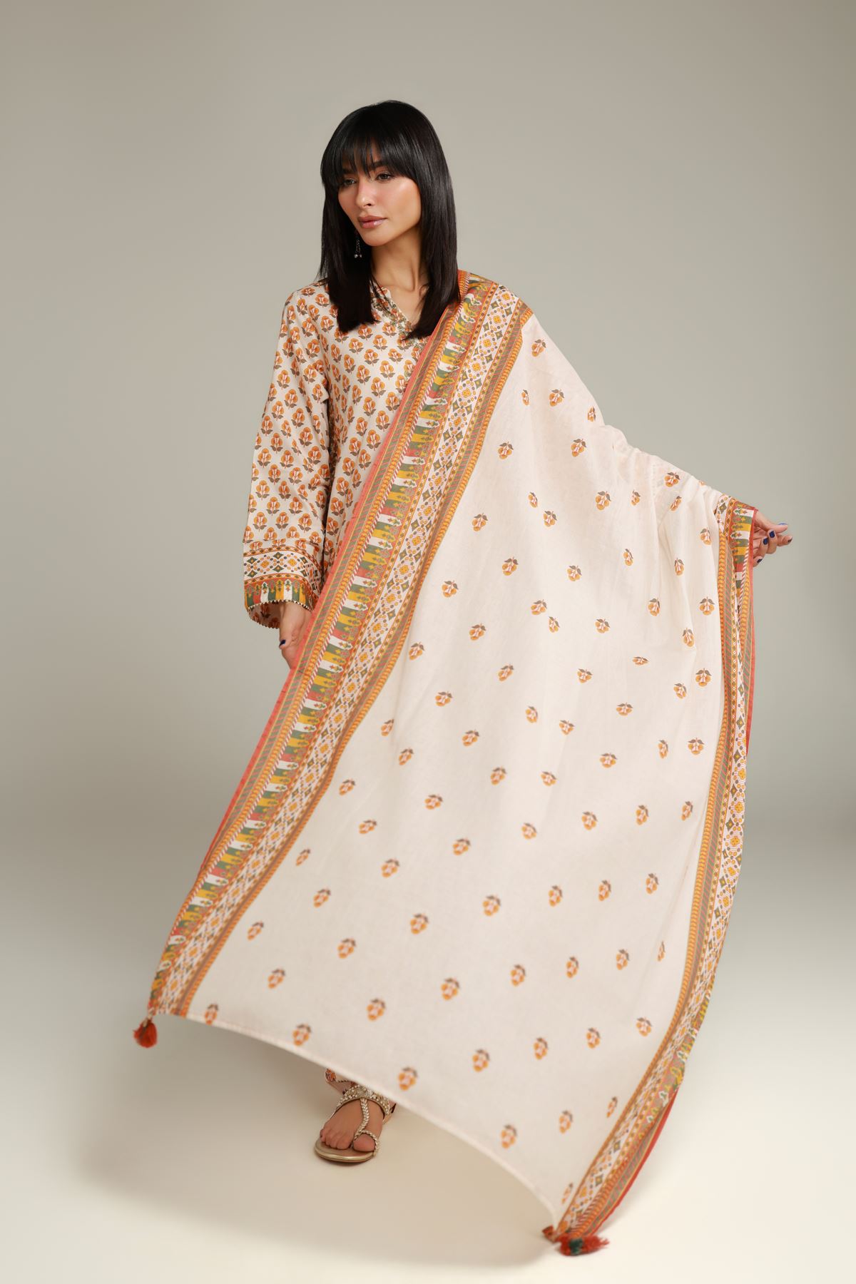 Embroidered Lawn Floral Lawn Dupatta - 1-26-138-A-E-VG