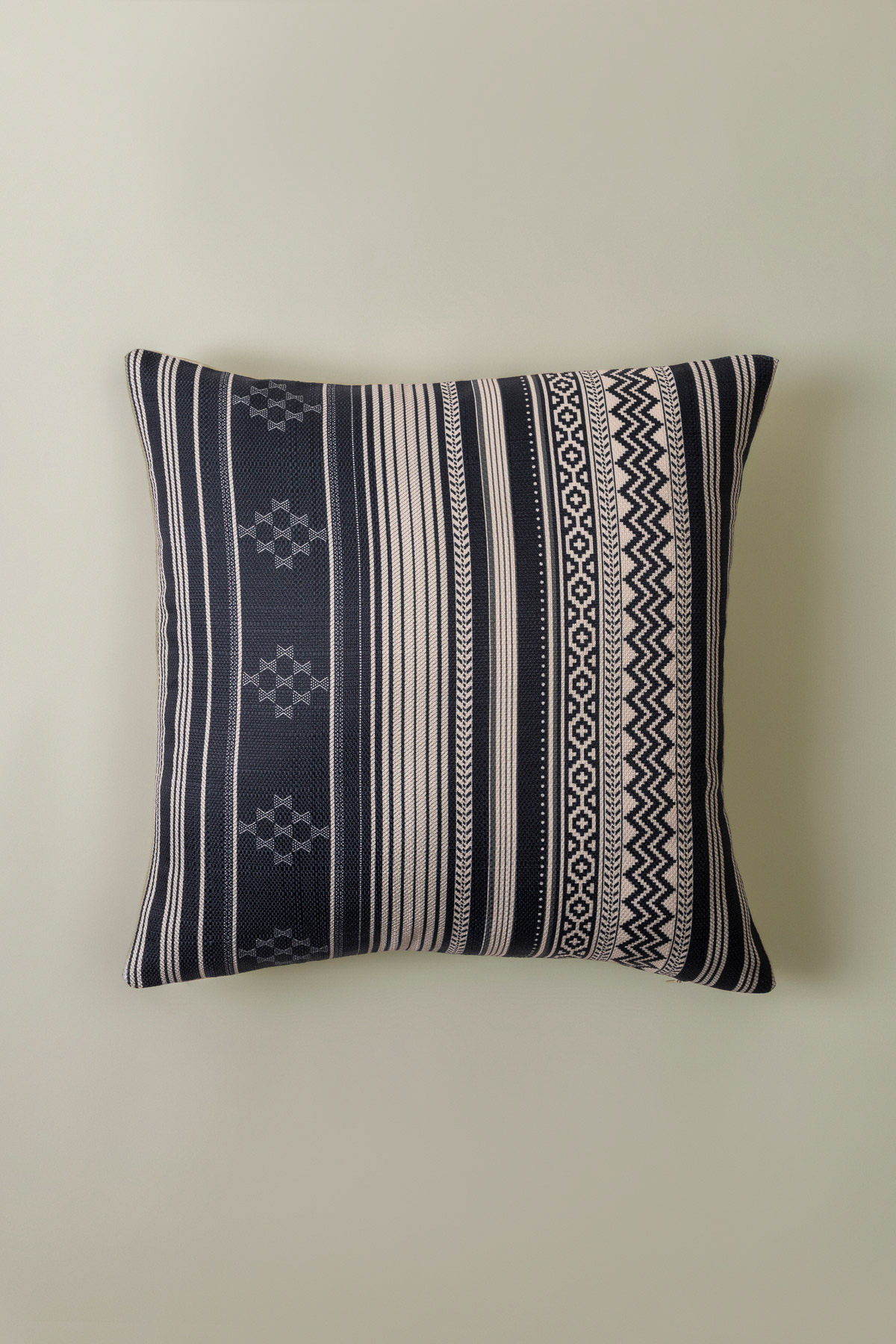 Printed Polyester Jute 16x16in Cushion Cover - 2-26-202-A-D-VG