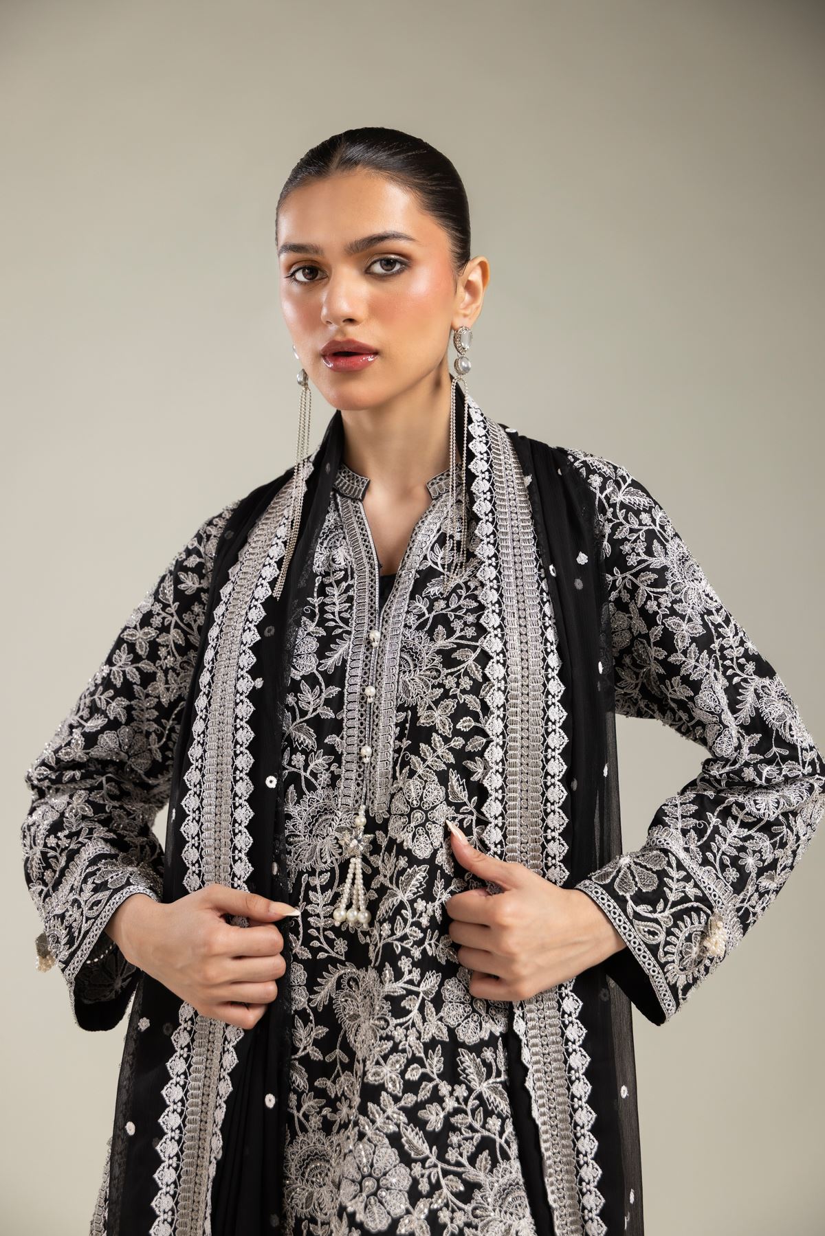 Embroidered Raw Silk 3 Piece Co-ord Set - T-A22-26-124FC1-VG