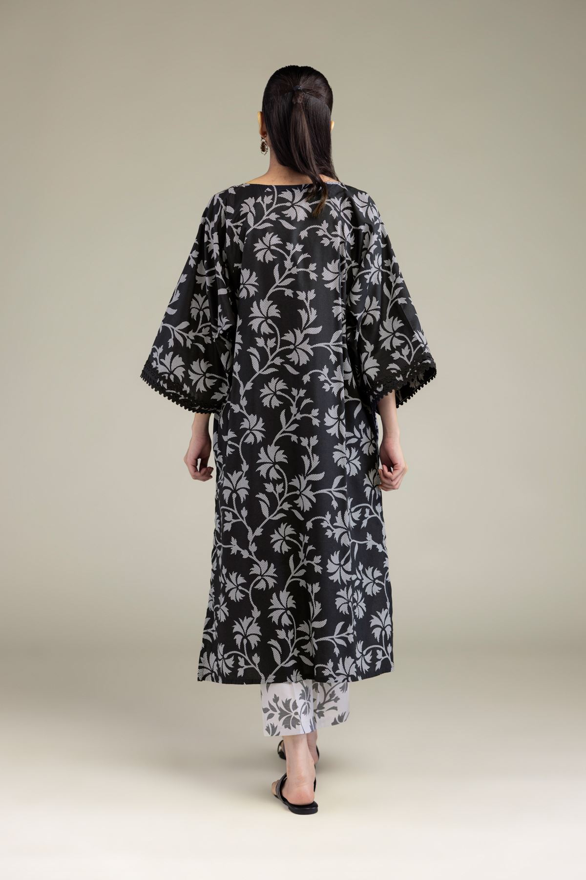 Printed Cotton Viscose Black Floral Kurta - T-A11-26-113FA1-VG
