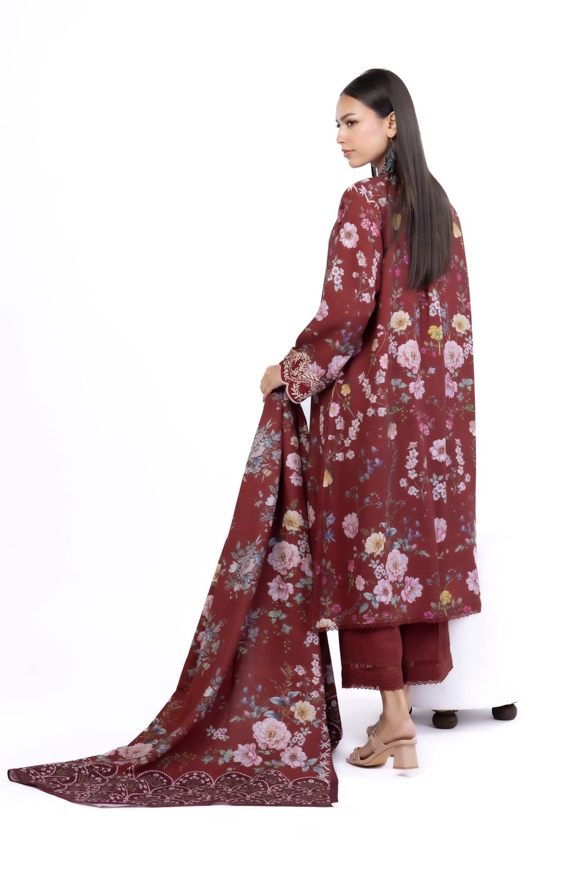 Embroidered Blended Khaddar Tailored 3 Piece - MT15AST-VG
