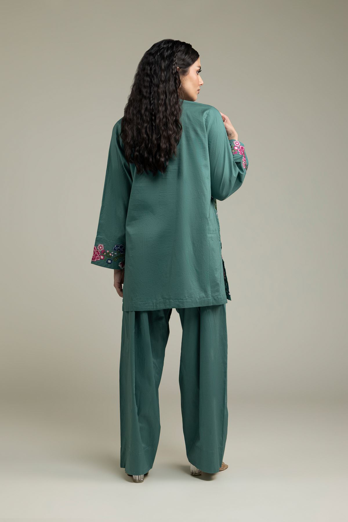 Embroidered Cambric Teal Floral Kurta - 1-26-231-A-F1-VG
