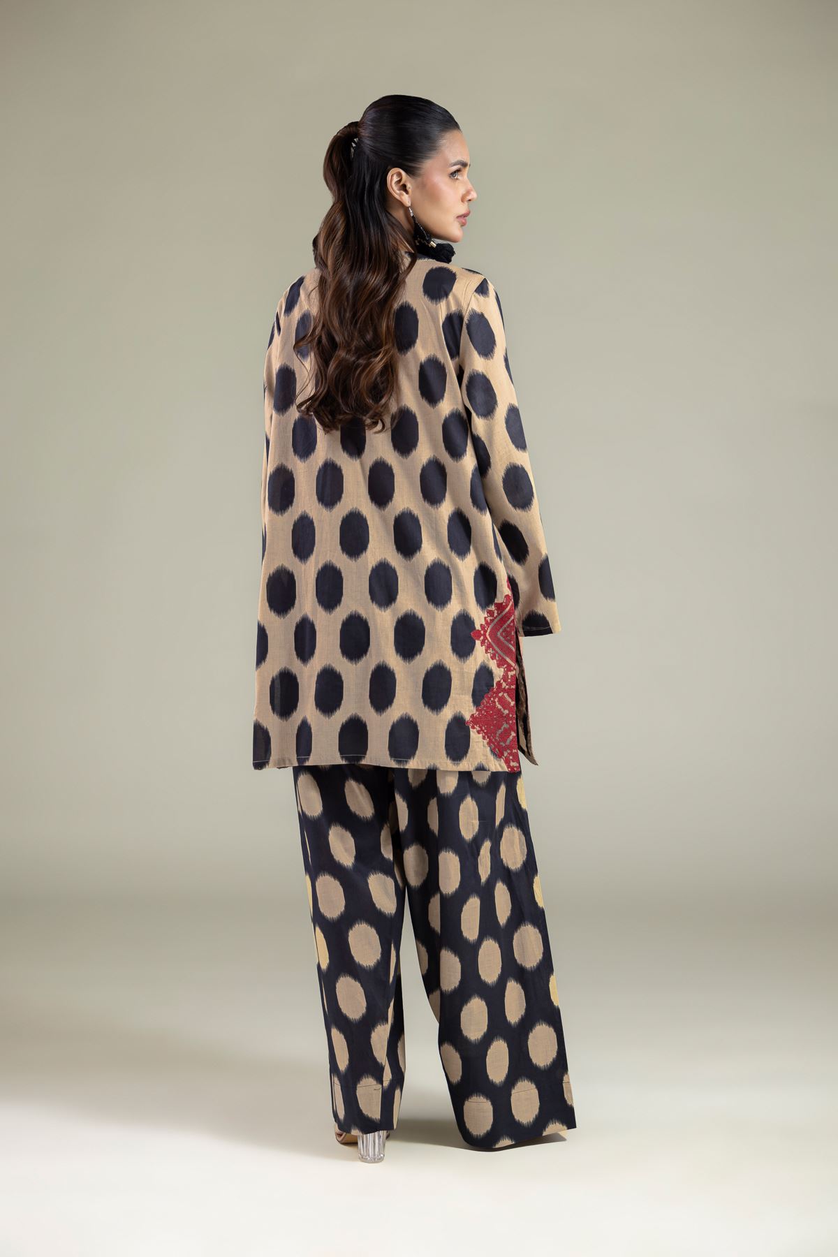 Embroidered Lawn 2-Piece Lawn Tailored - 1-26-101-A-D-VG