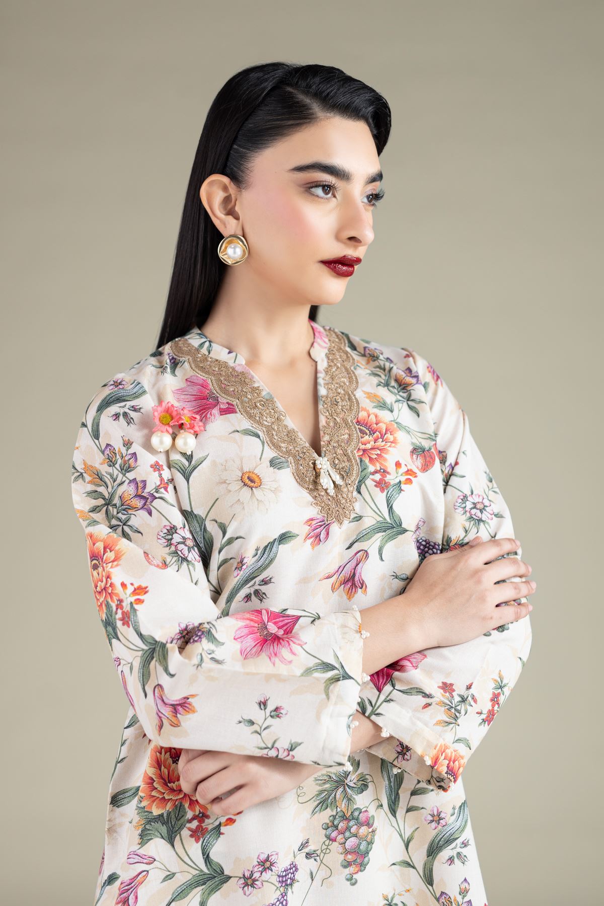 Embroidered Mesuri Kurta - 25-10-12E11-07TA-VG